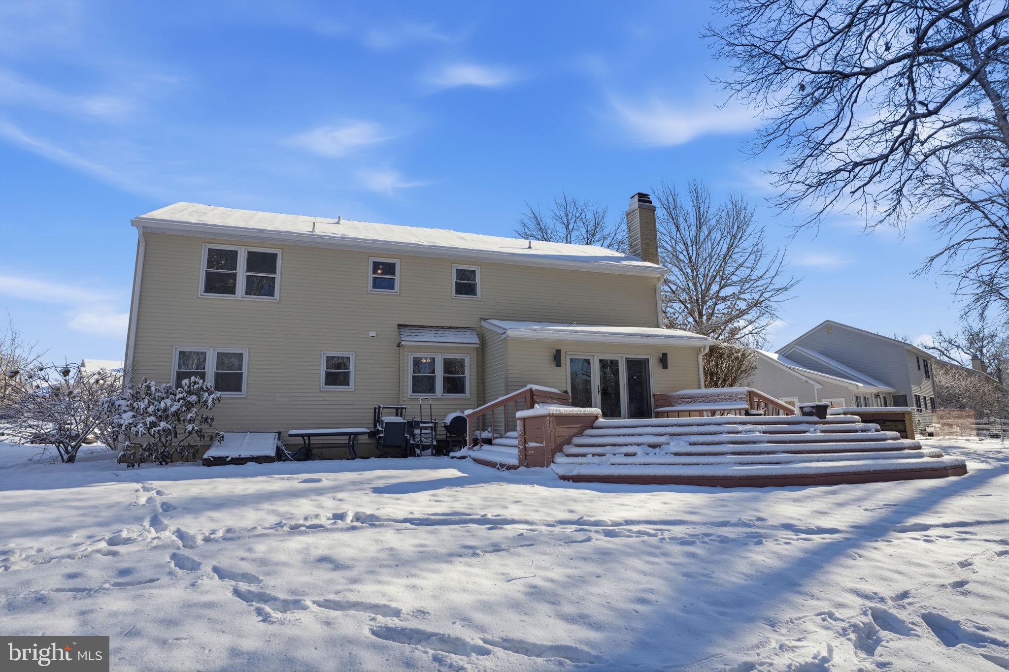 NESHAMINY POINTE - Residential