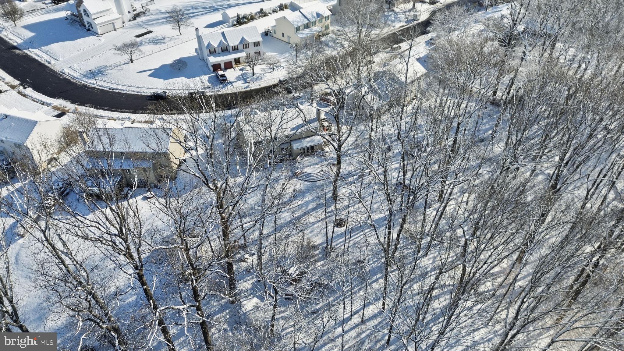 NESHAMINY POINTE - Residential