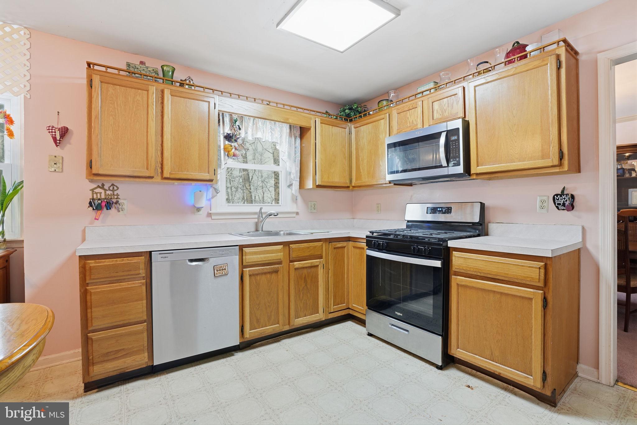 NESHAMINY POINTE - Residential