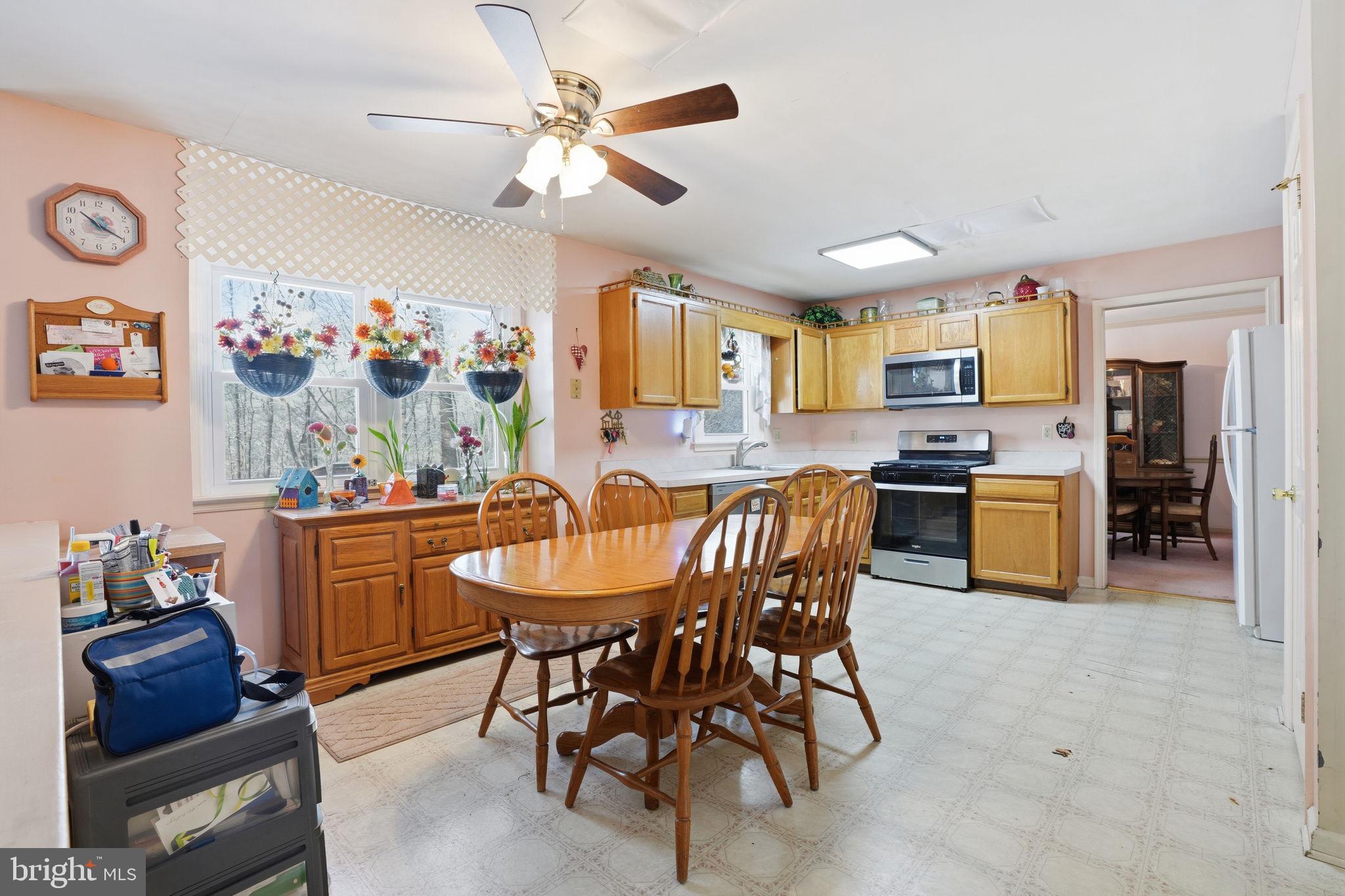 NESHAMINY POINTE - Residential