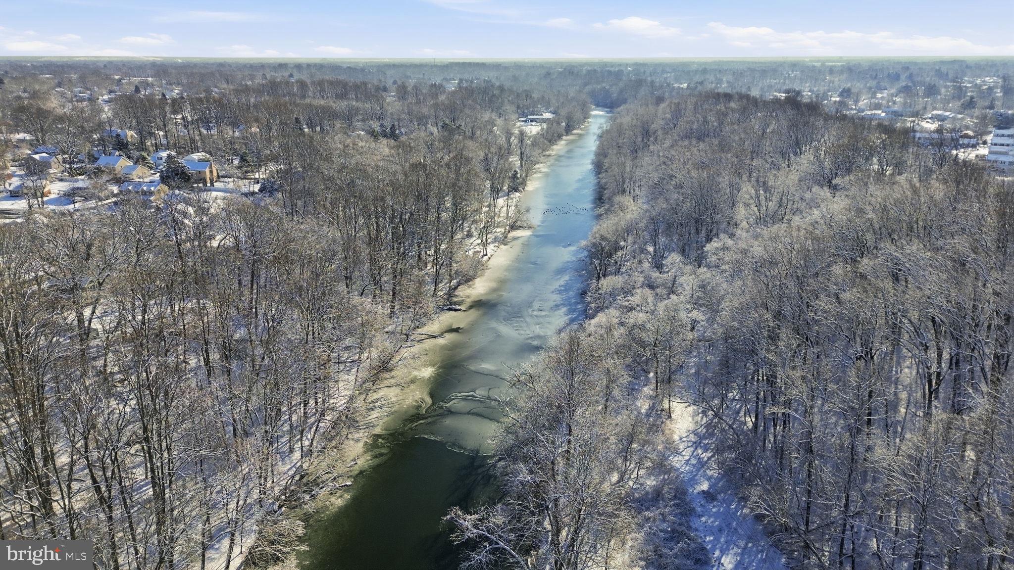 NESHAMINY POINTE - Residential