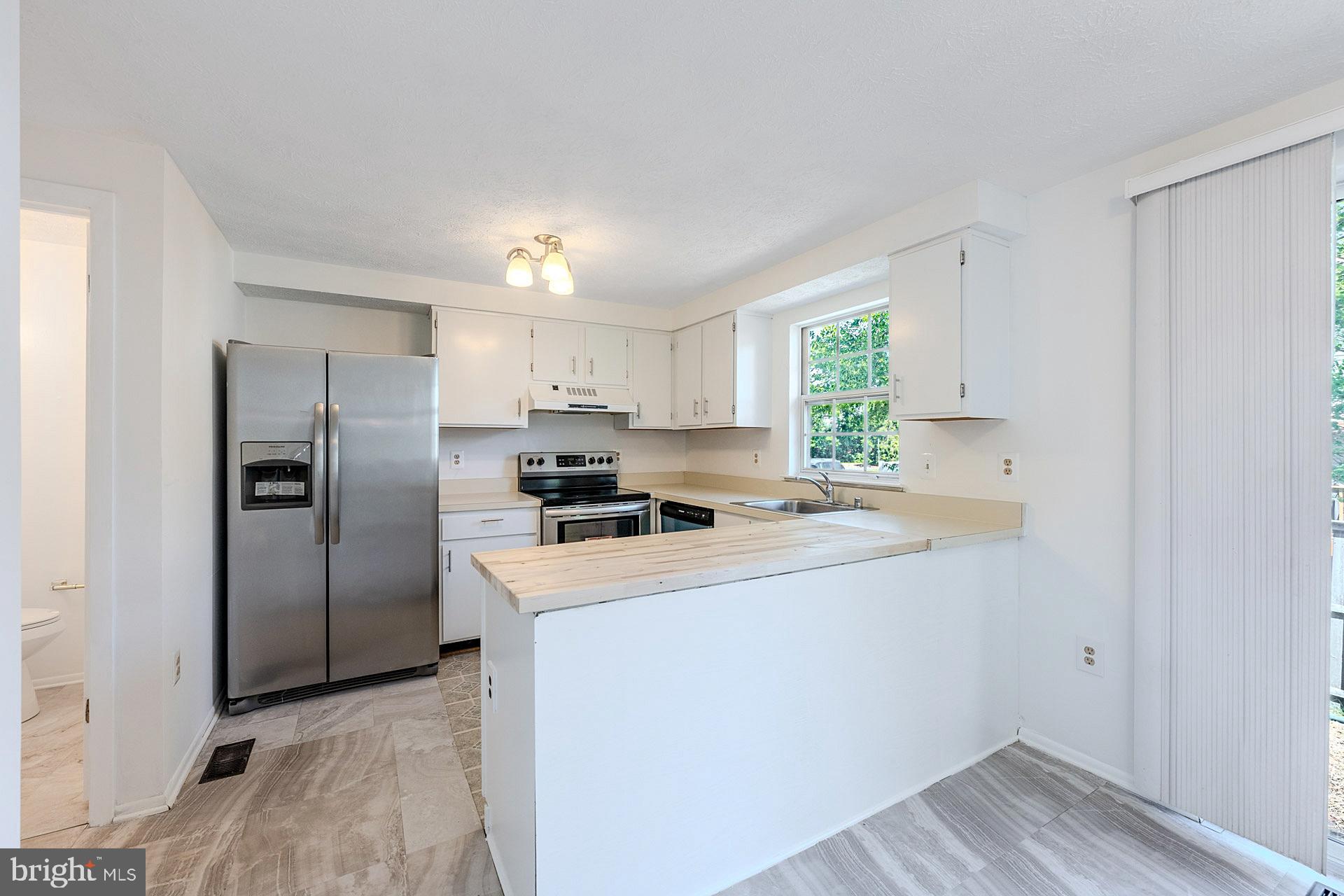 EMORY GROVE PARK - Residential
