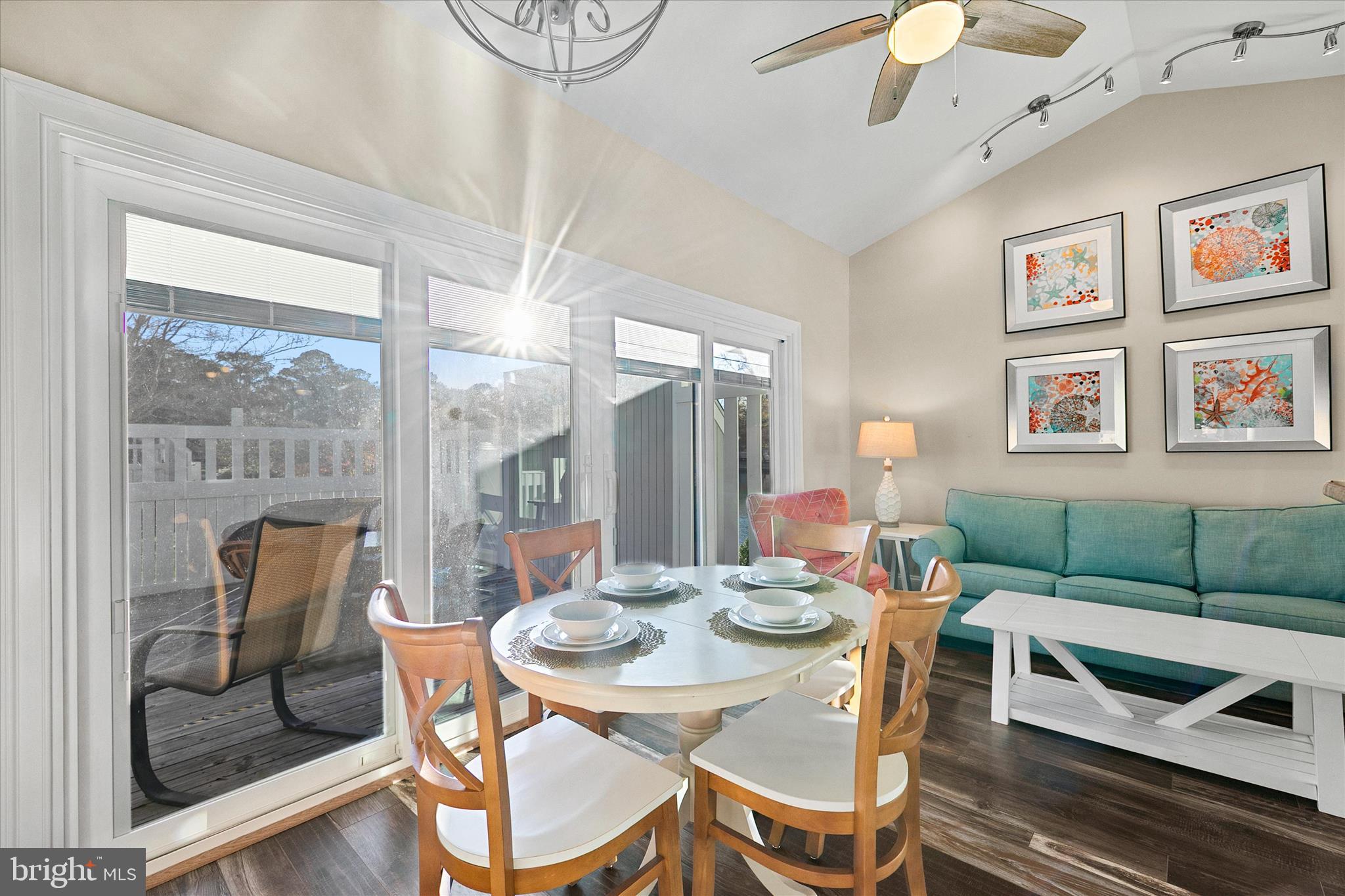 SEA COLONY WEST - Residential