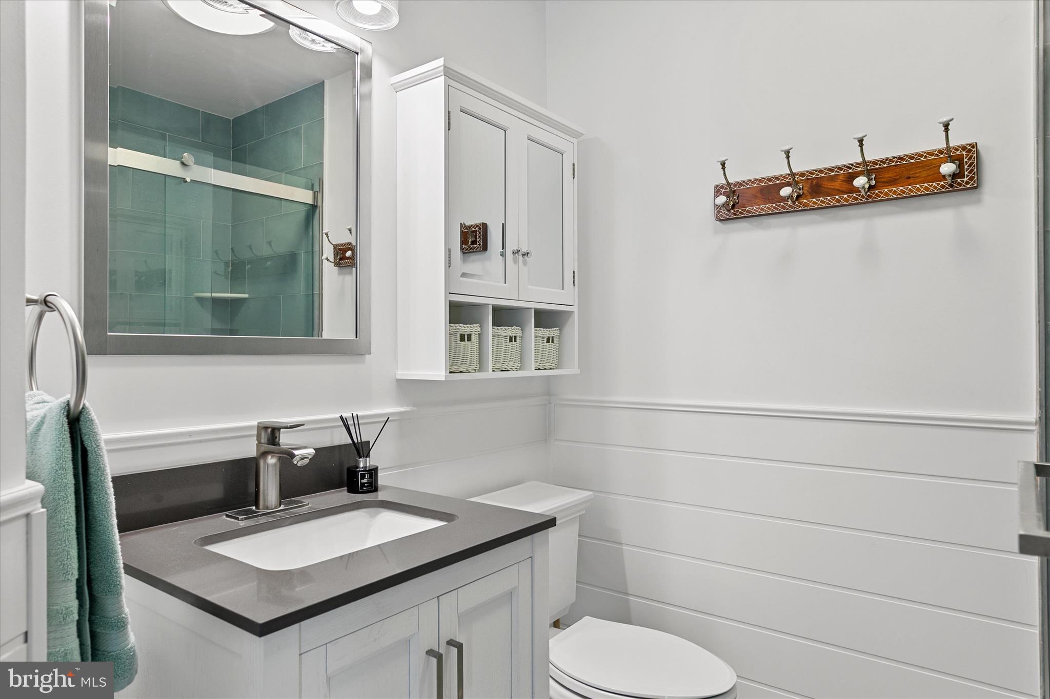 SEA COLONY WEST - Residential