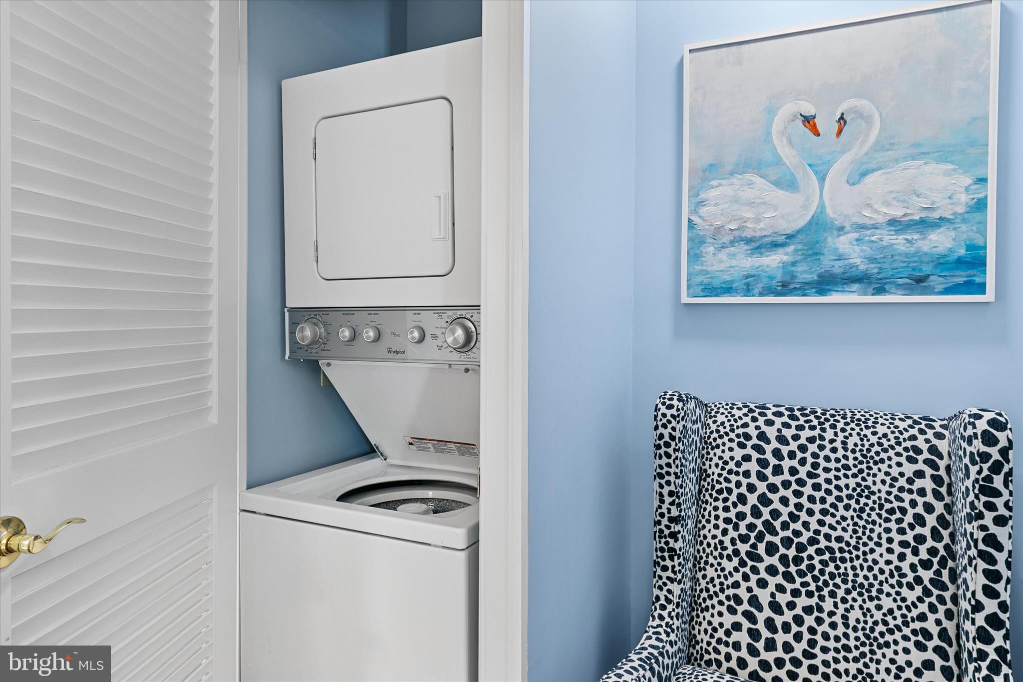 SEA COLONY WEST - Residential