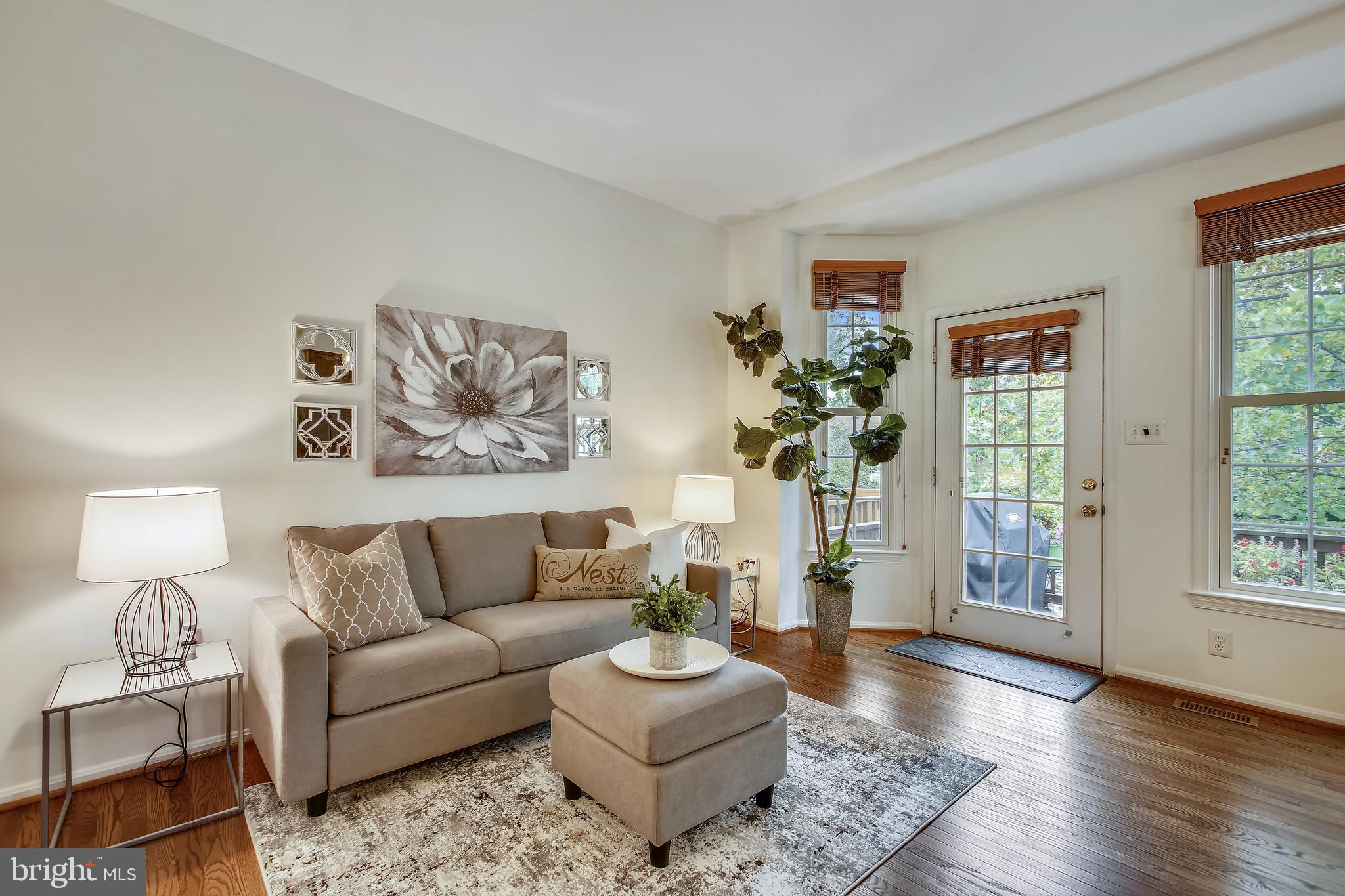 WEST SPRINGFIELD - Residential