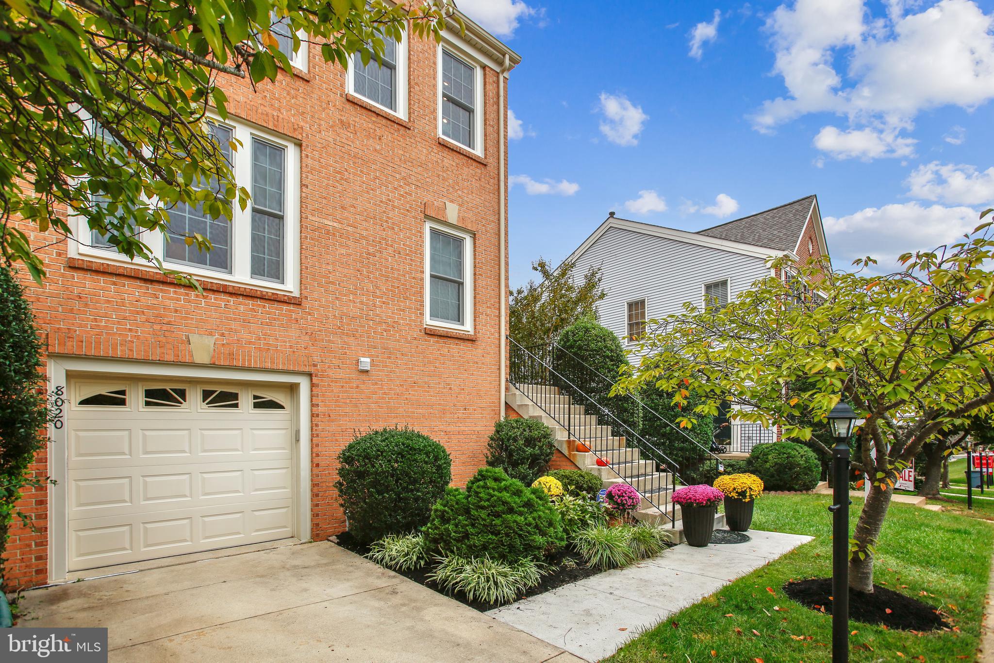 WEST SPRINGFIELD - Residential