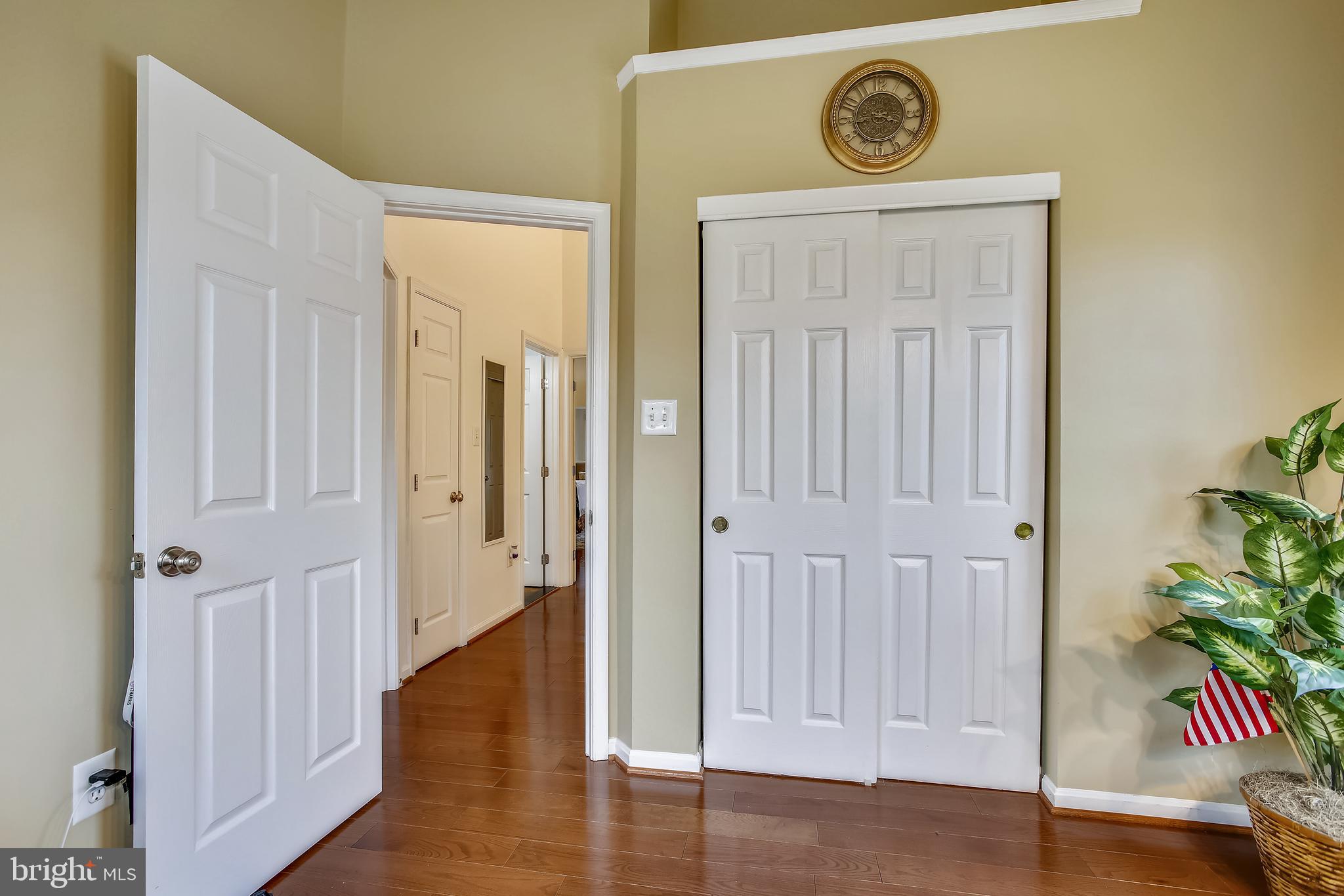 WEST SPRINGFIELD - Residential