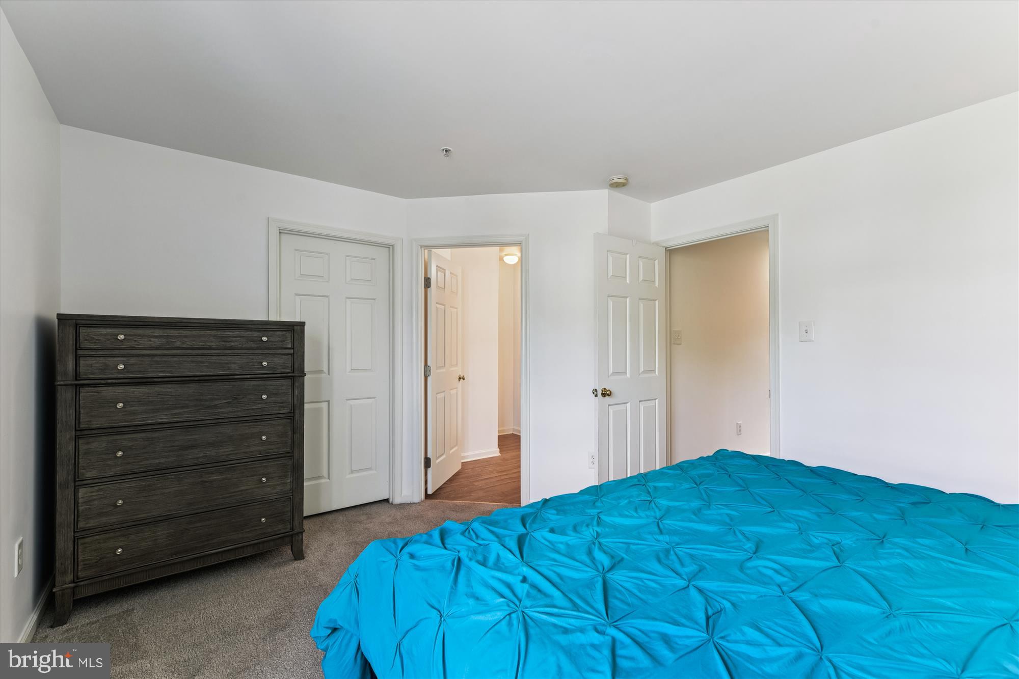 ZELLMAN - Residential