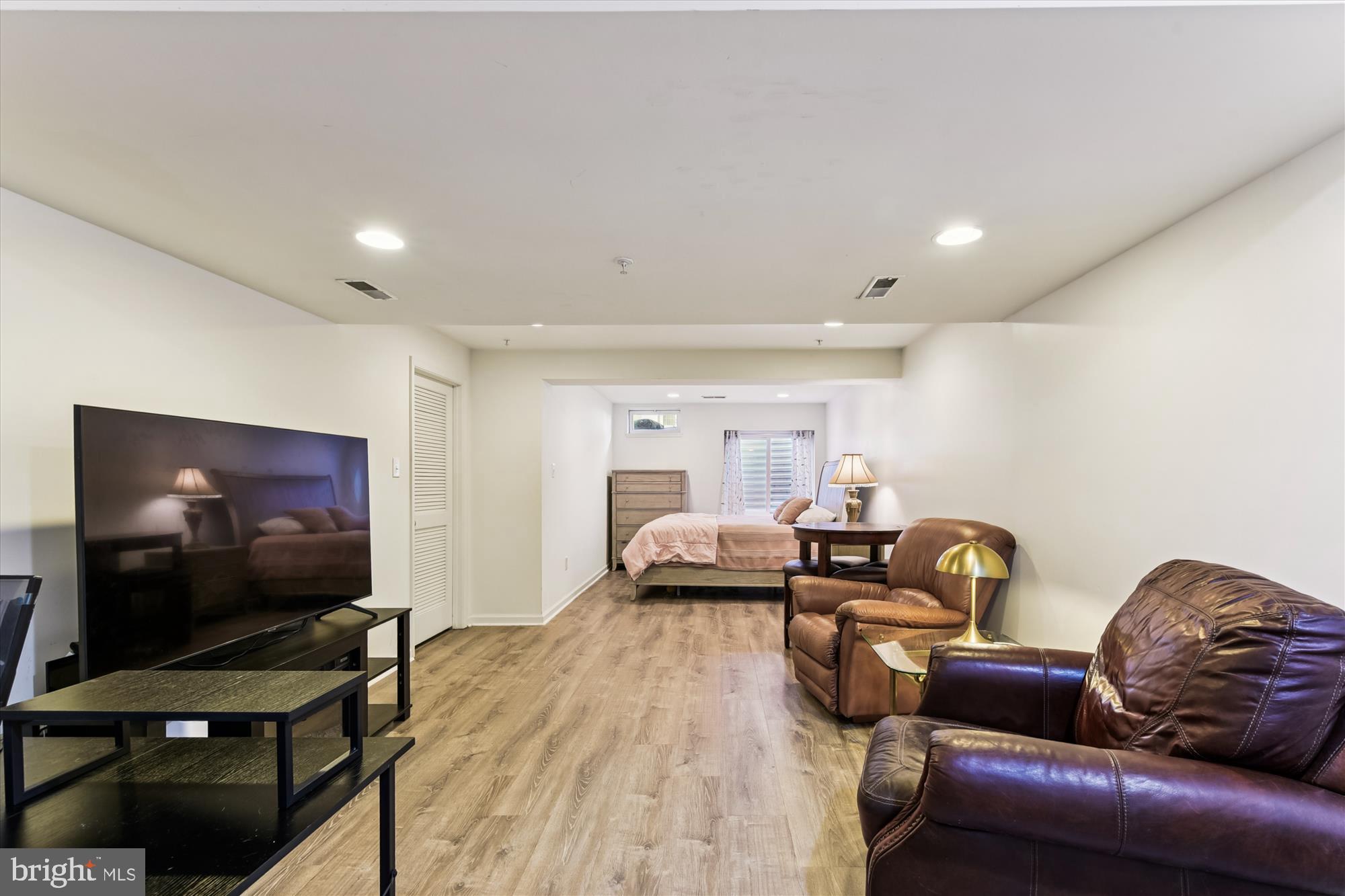 ZELLMAN - Residential