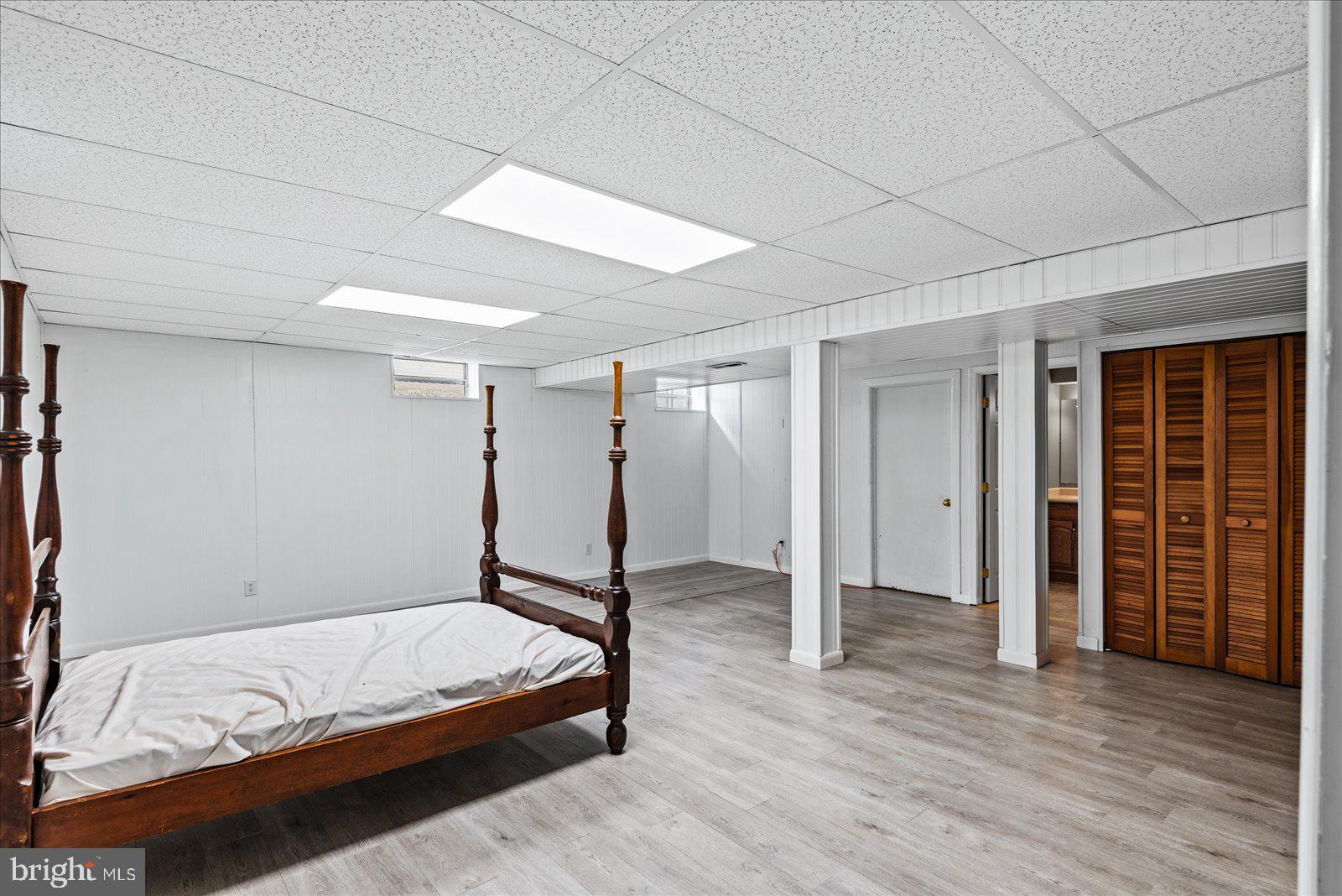 NORMANDY VILLAGE - Residential