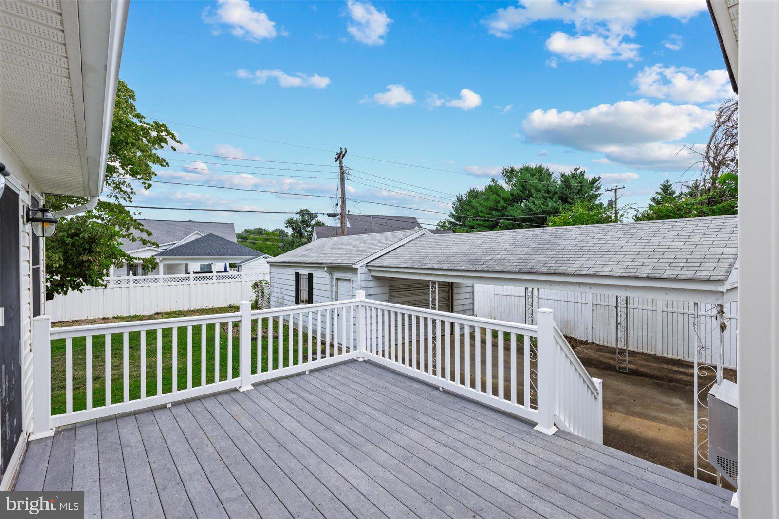 NORMANDY VILLAGE - Residential