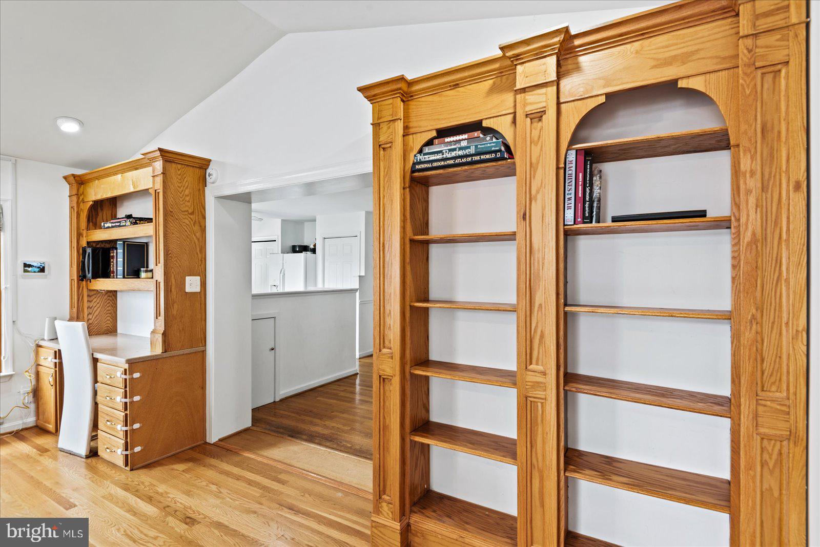 NORMANDY VILLAGE - Residential