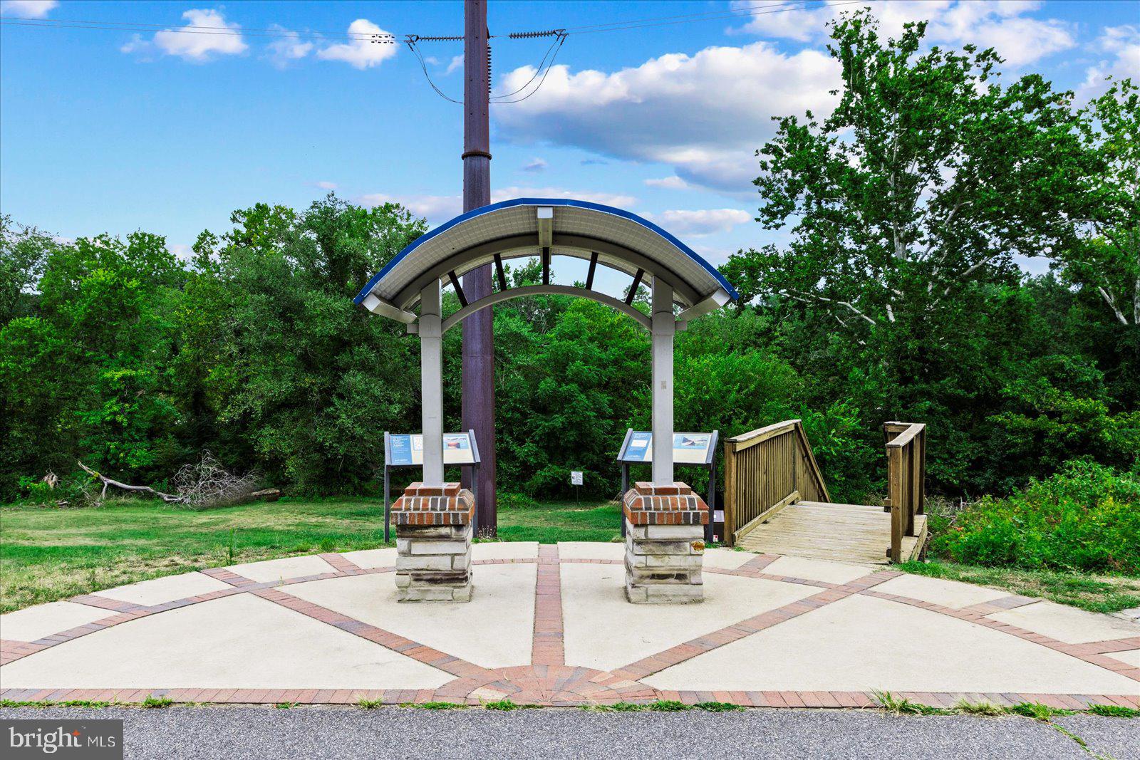 NORMANDY VILLAGE - Residential