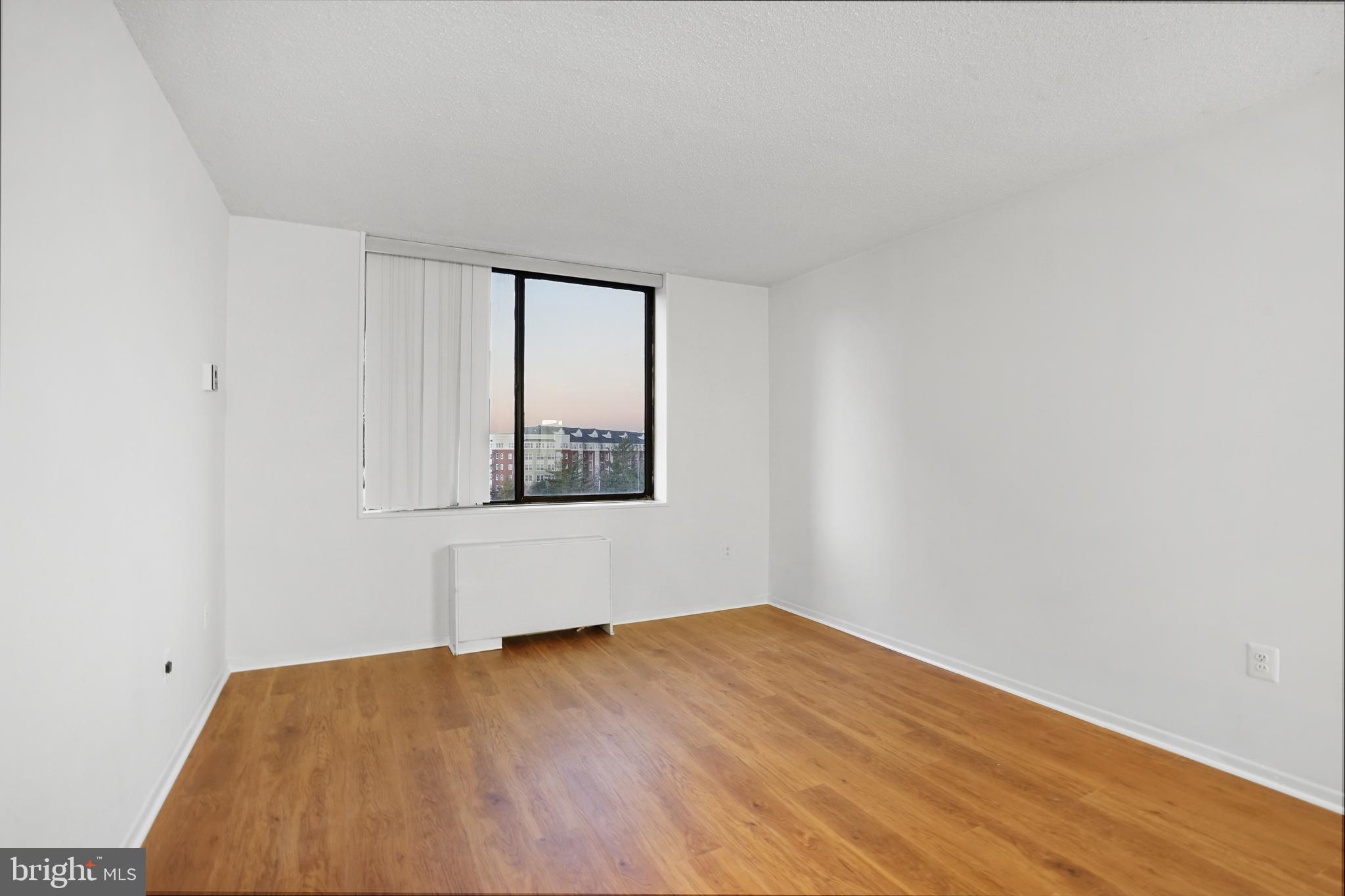 SKYLINE PLAZA - Residential Lease