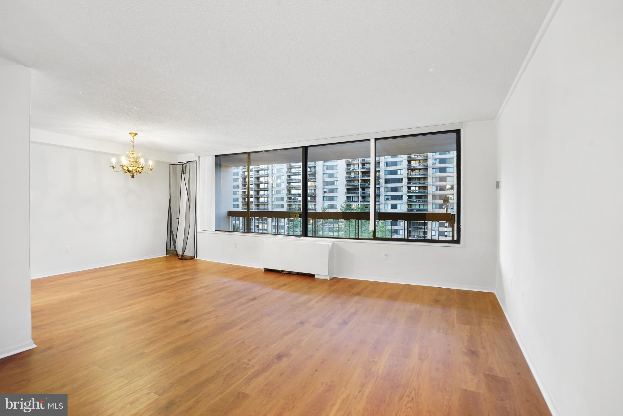 SKYLINE PLAZA - Residential Lease