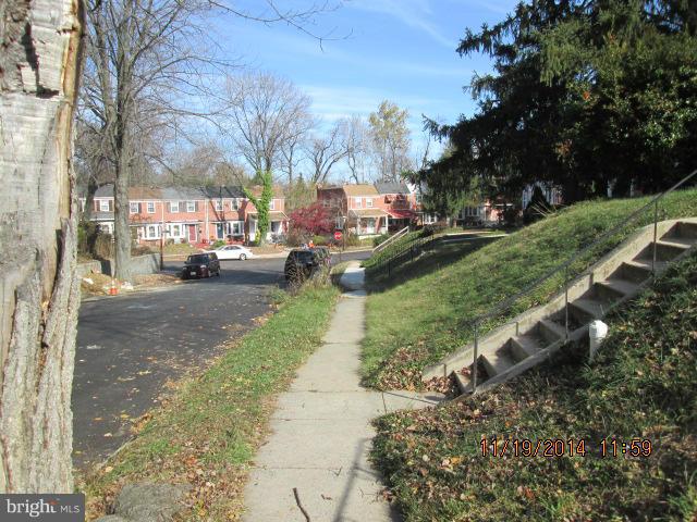 IDLEWOOD - Residential