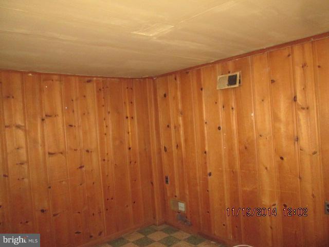 IDLEWOOD - Residential