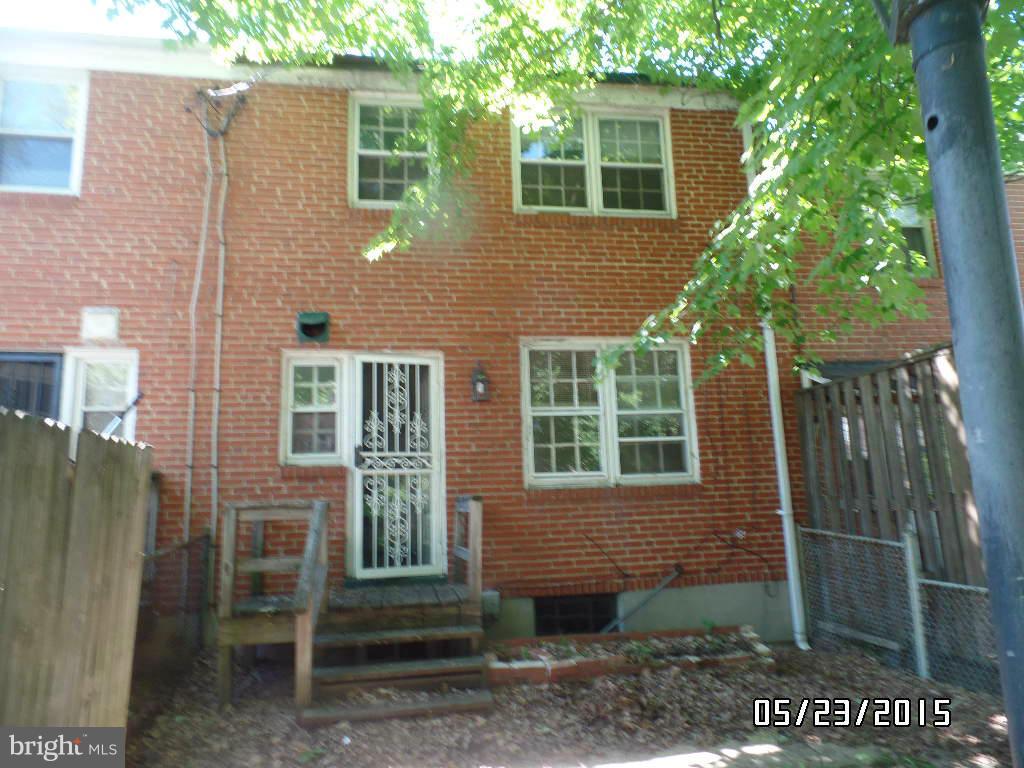 IDLEWOOD - Residential