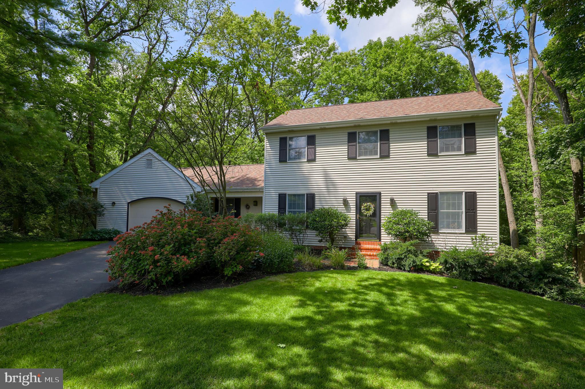 CANTERBURY PLACE - Residential