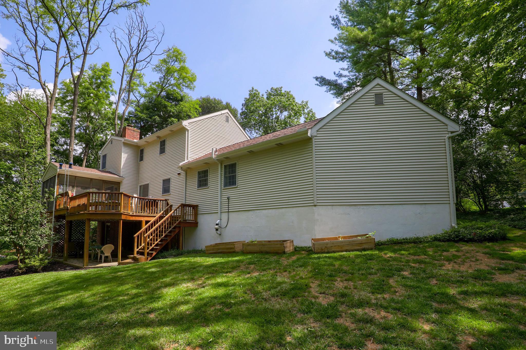 CANTERBURY PLACE - Residential