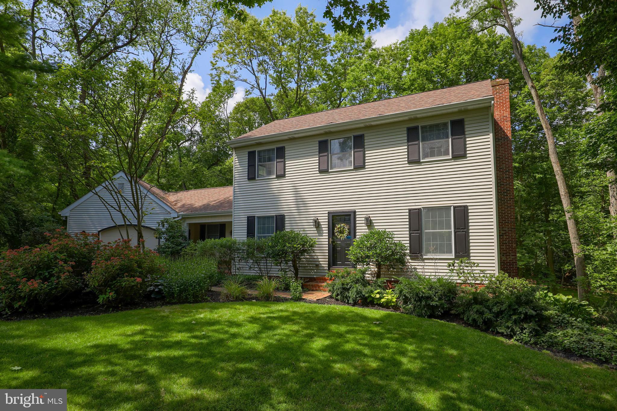 CANTERBURY PLACE - Residential