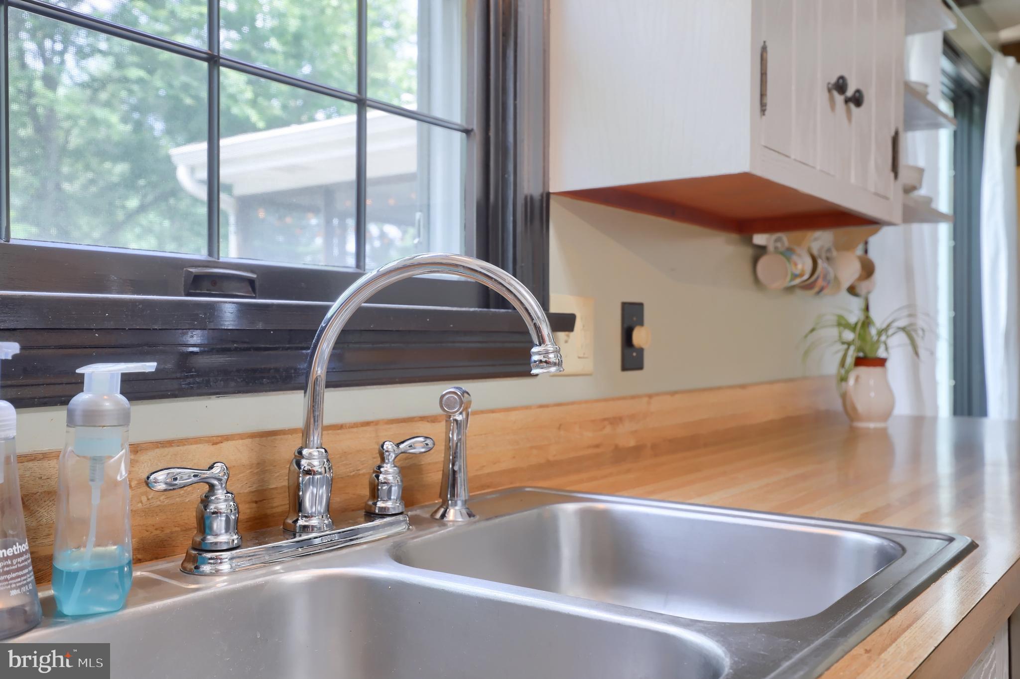 CANTERBURY PLACE - Residential