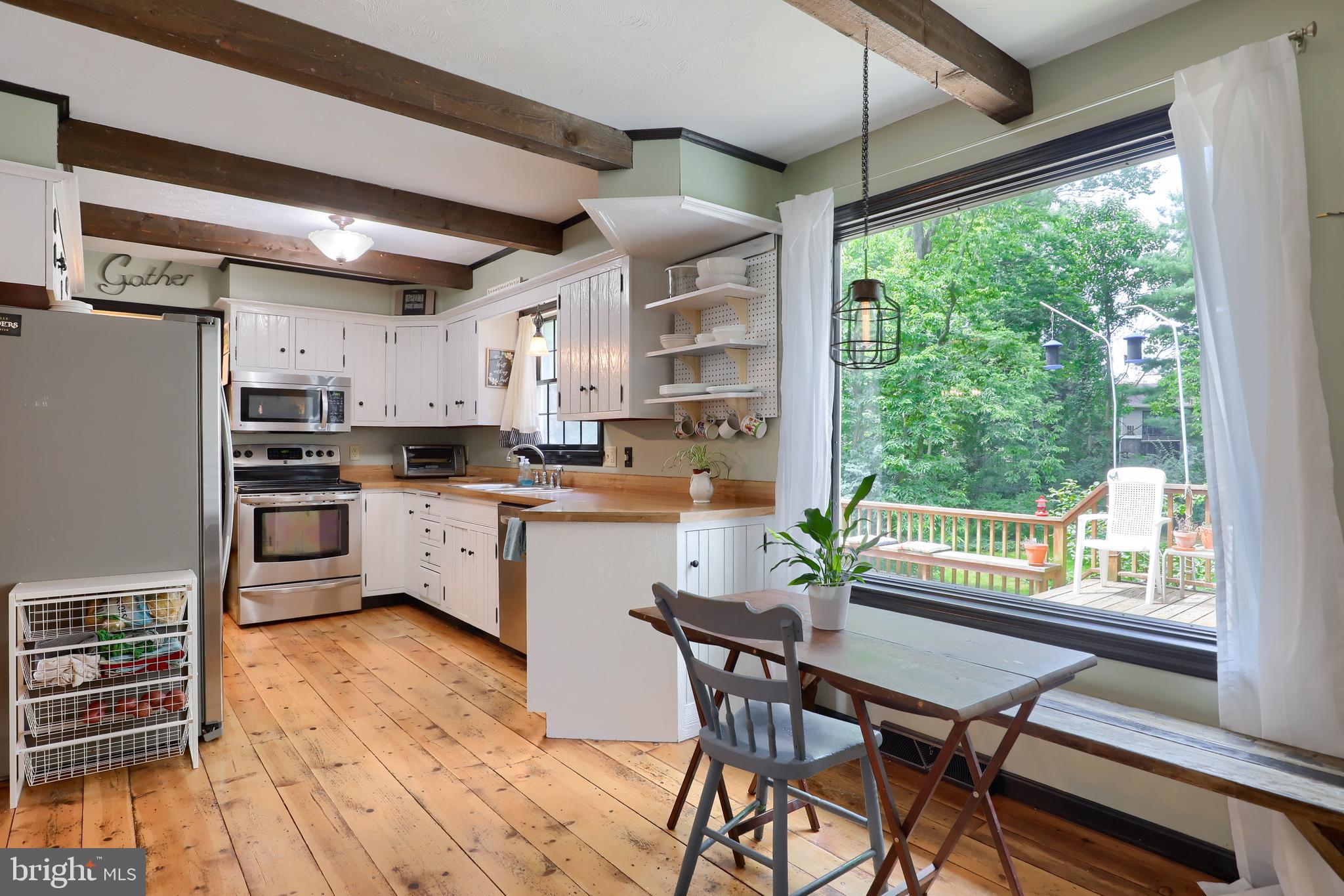 CANTERBURY PLACE - Residential