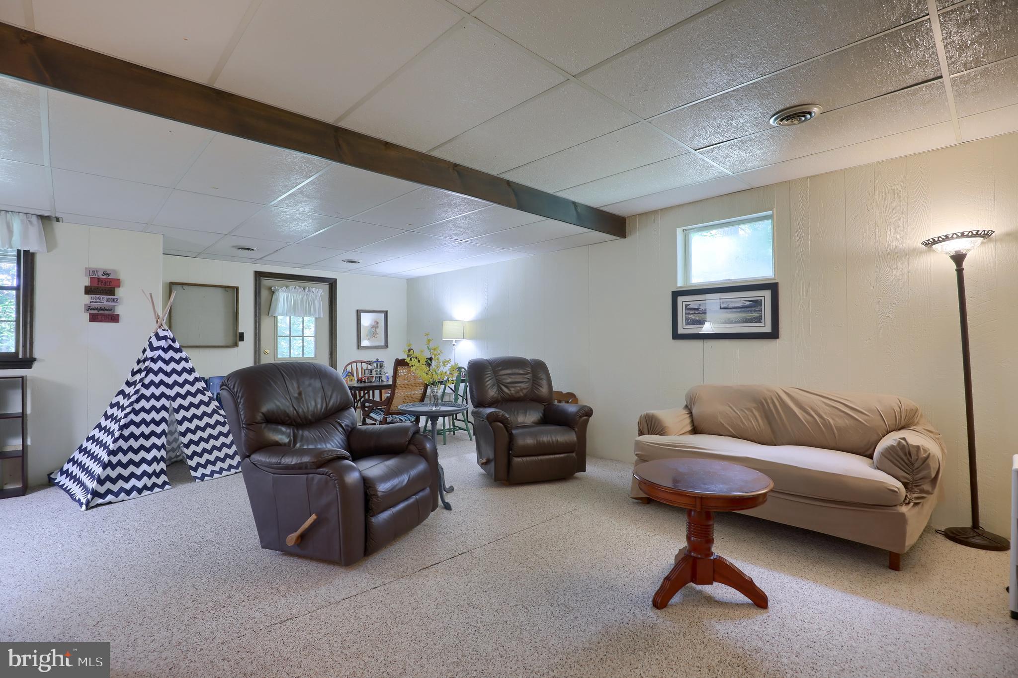 CANTERBURY PLACE - Residential