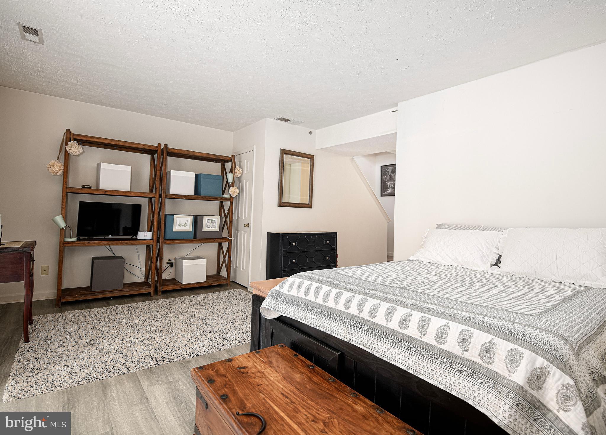 GRACE HARBOUR - Residential