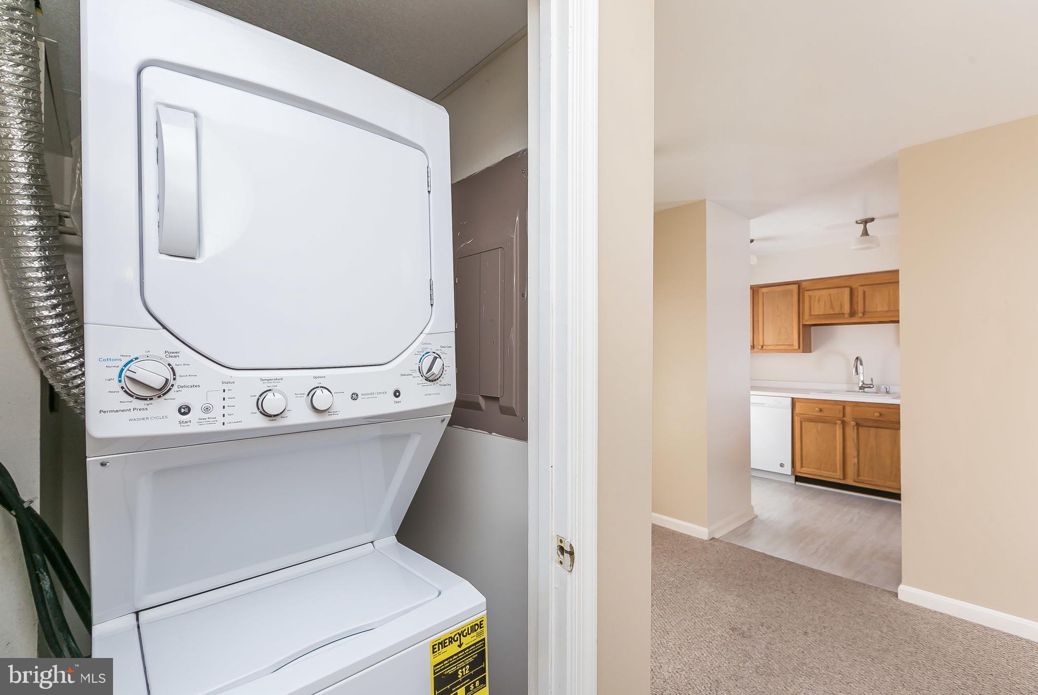 HENRIETTA SQUARE - Residential Lease