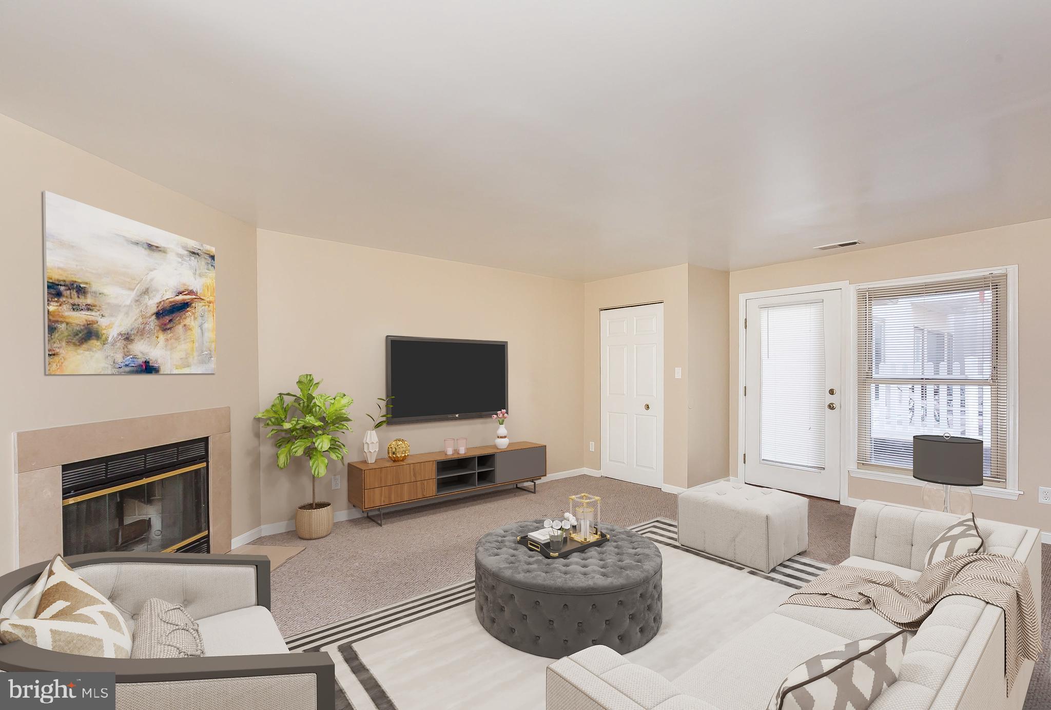 HENRIETTA SQUARE - Residential Lease