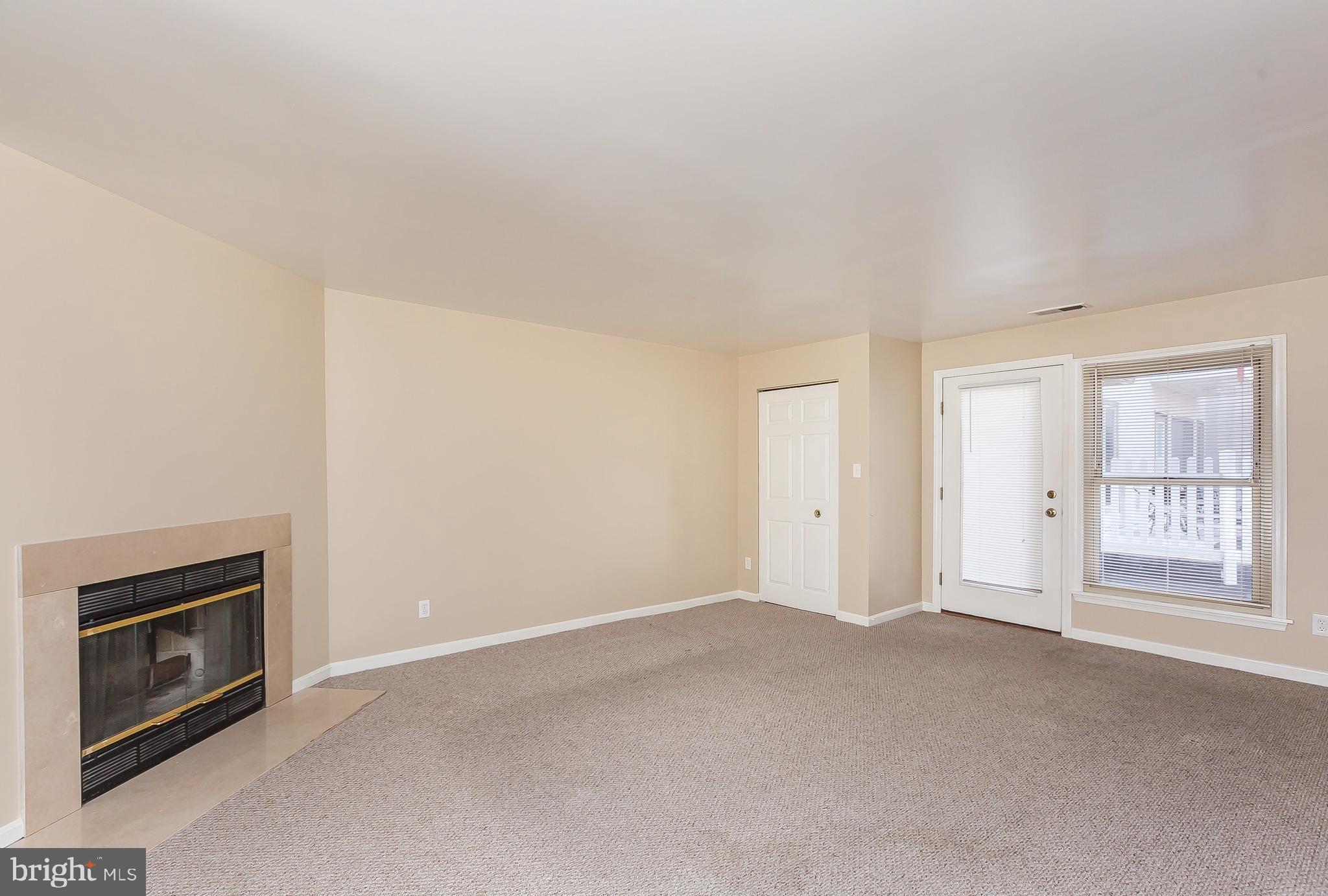 HENRIETTA SQUARE - Residential Lease