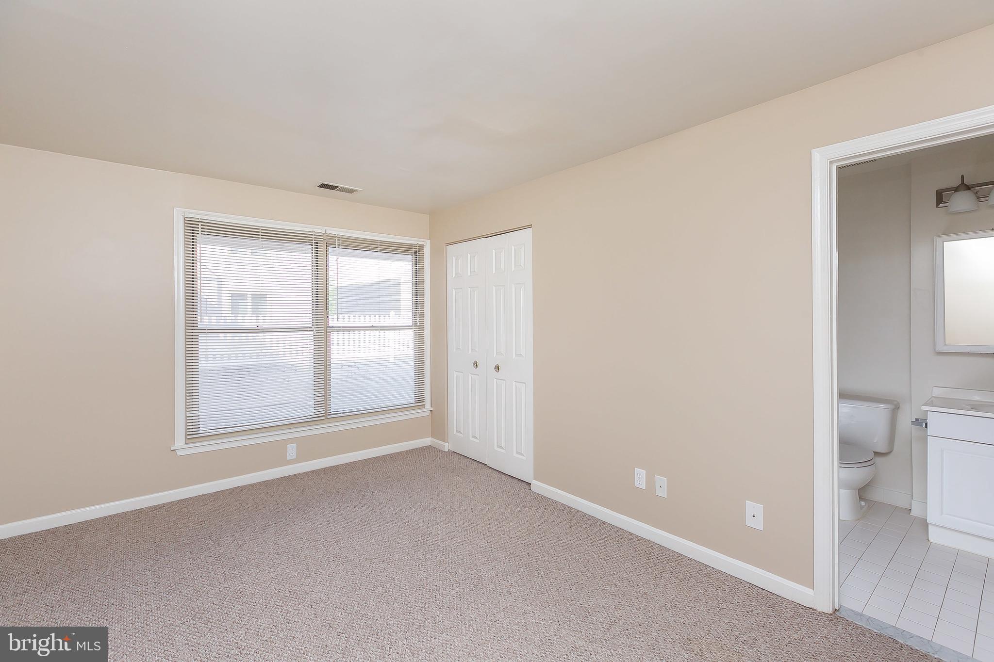 HENRIETTA SQUARE - Residential Lease