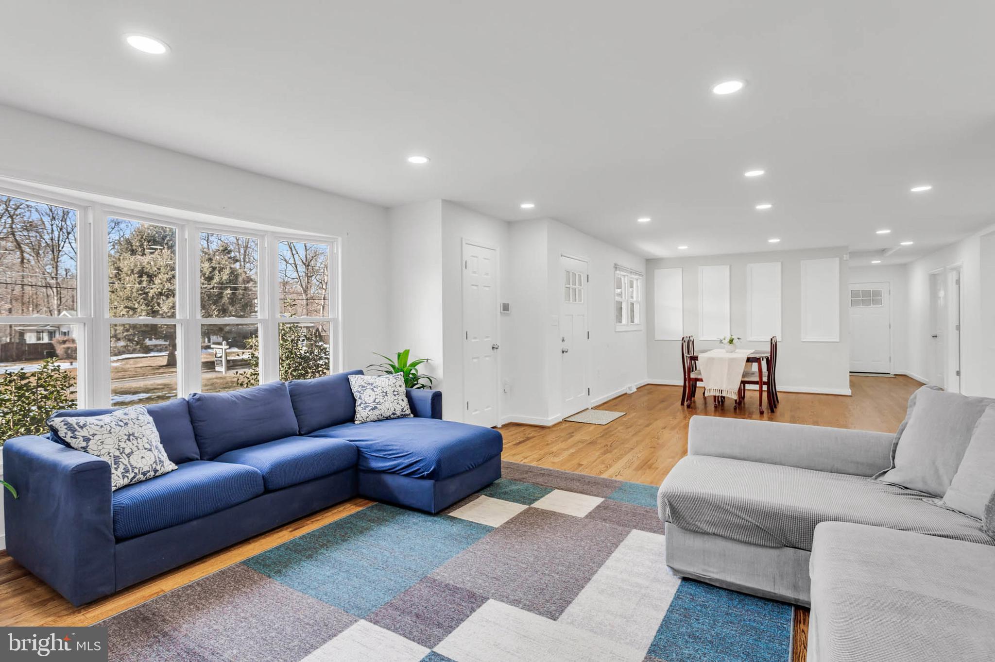 SUNNYBROOK FARMS - Residential