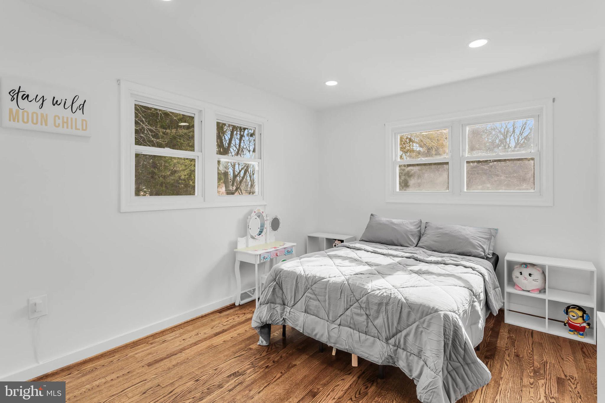 SUNNYBROOK FARMS - Residential