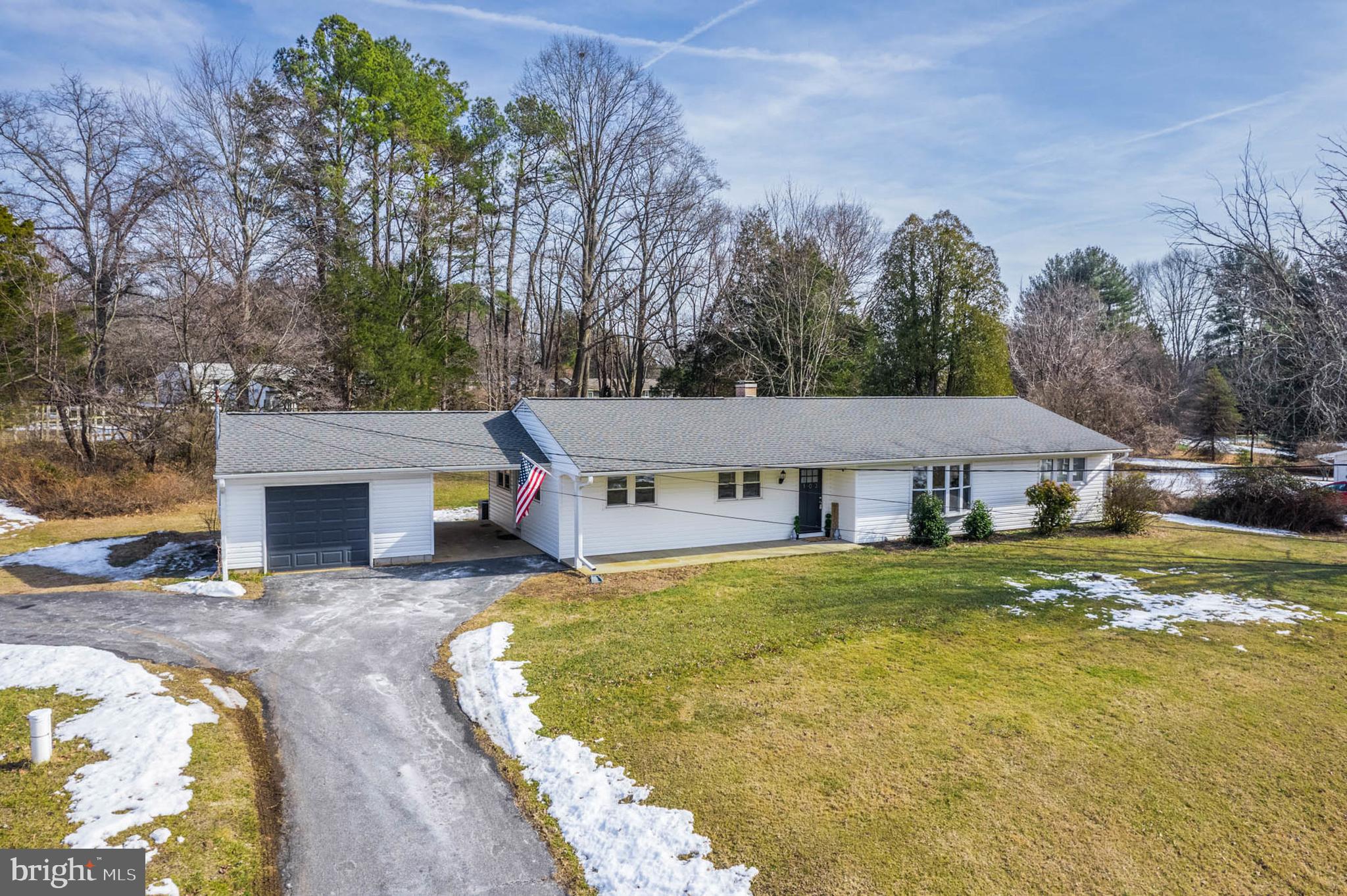 SUNNYBROOK FARMS - Residential