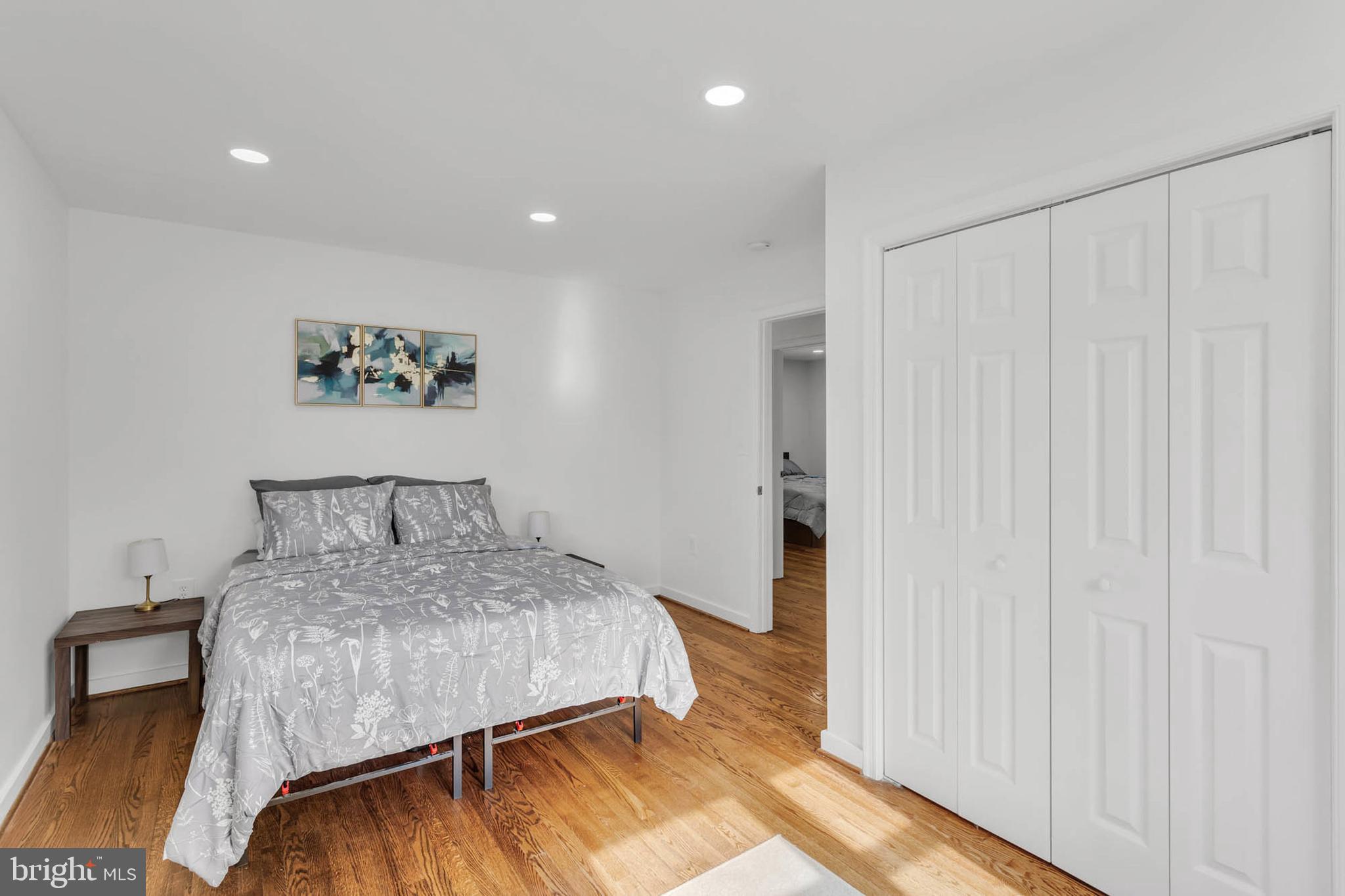 SUNNYBROOK FARMS - Residential