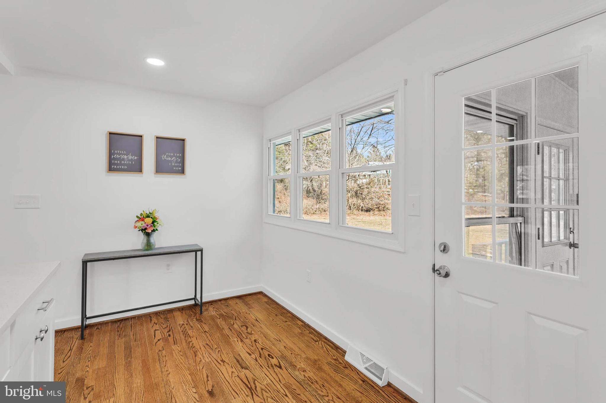 SUNNYBROOK FARMS - Residential