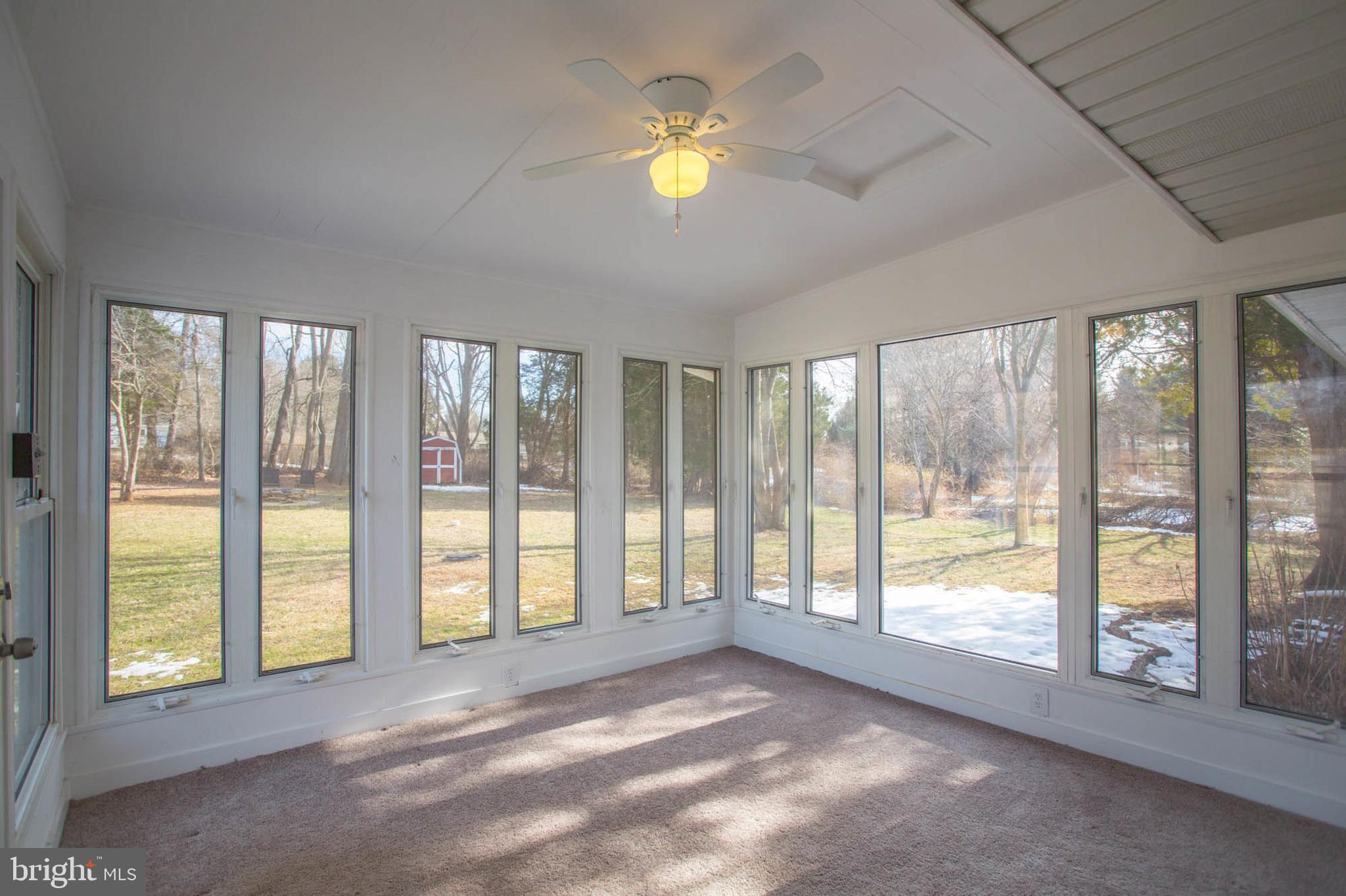 SUNNYBROOK FARMS - Residential