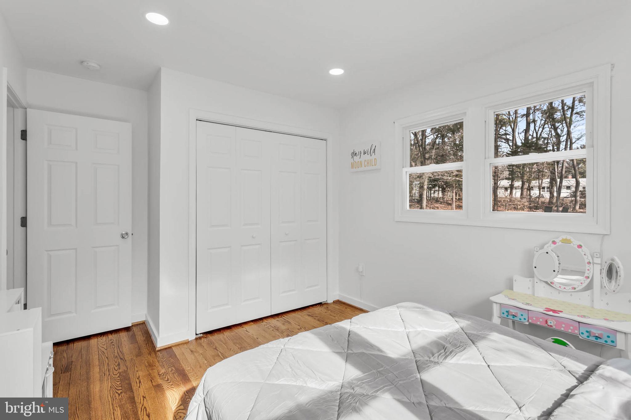 SUNNYBROOK FARMS - Residential