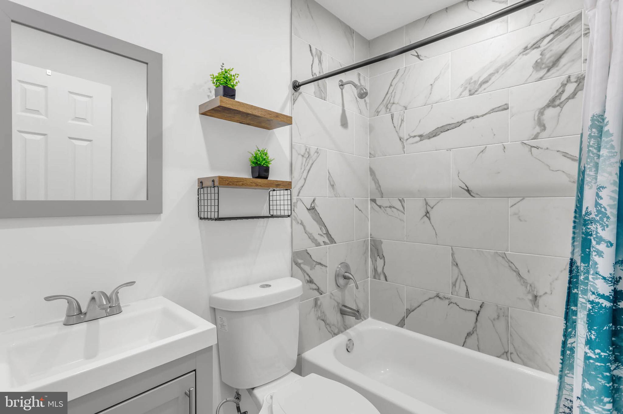 SUNNYBROOK FARMS - Residential