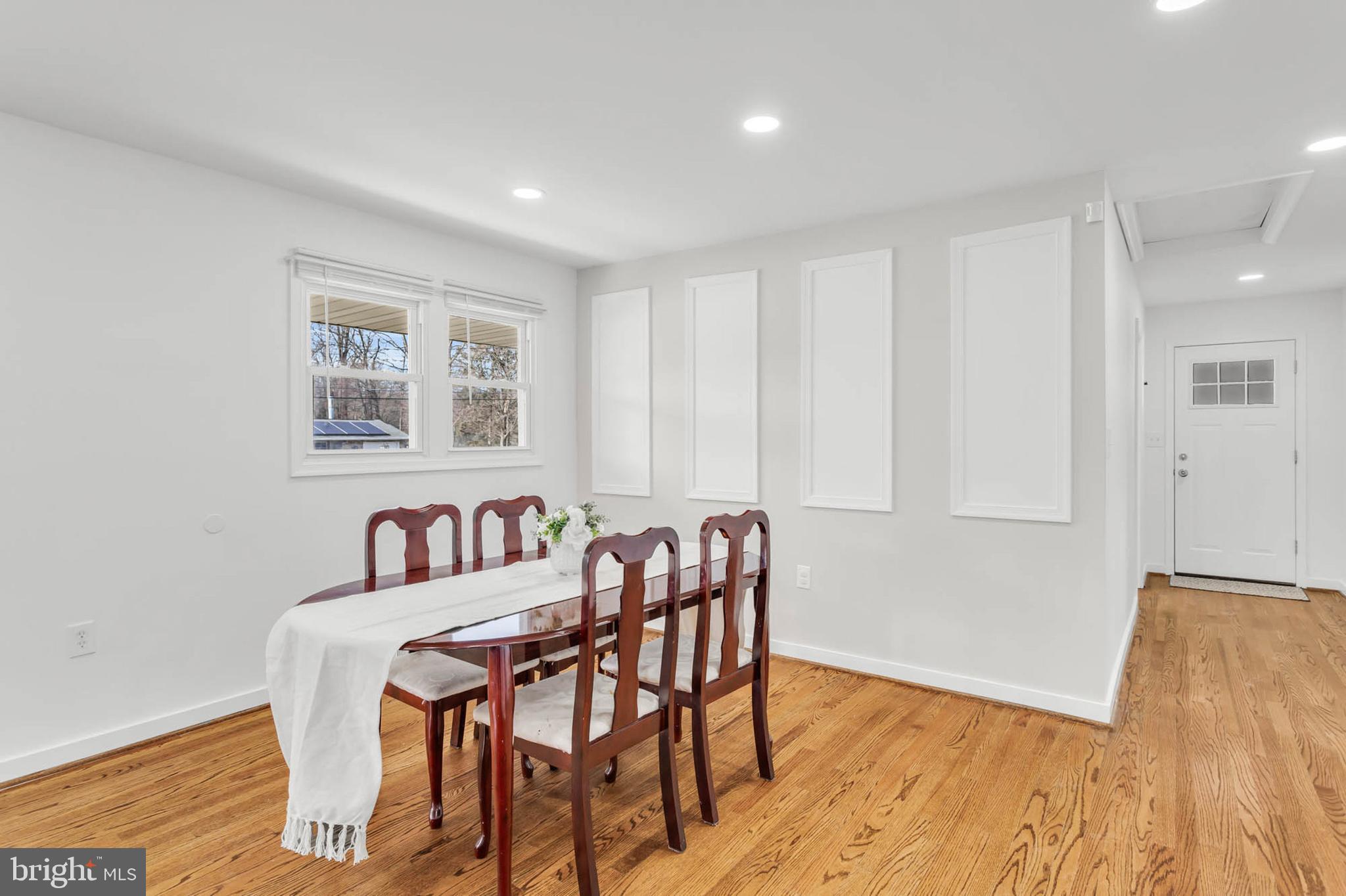 SUNNYBROOK FARMS - Residential