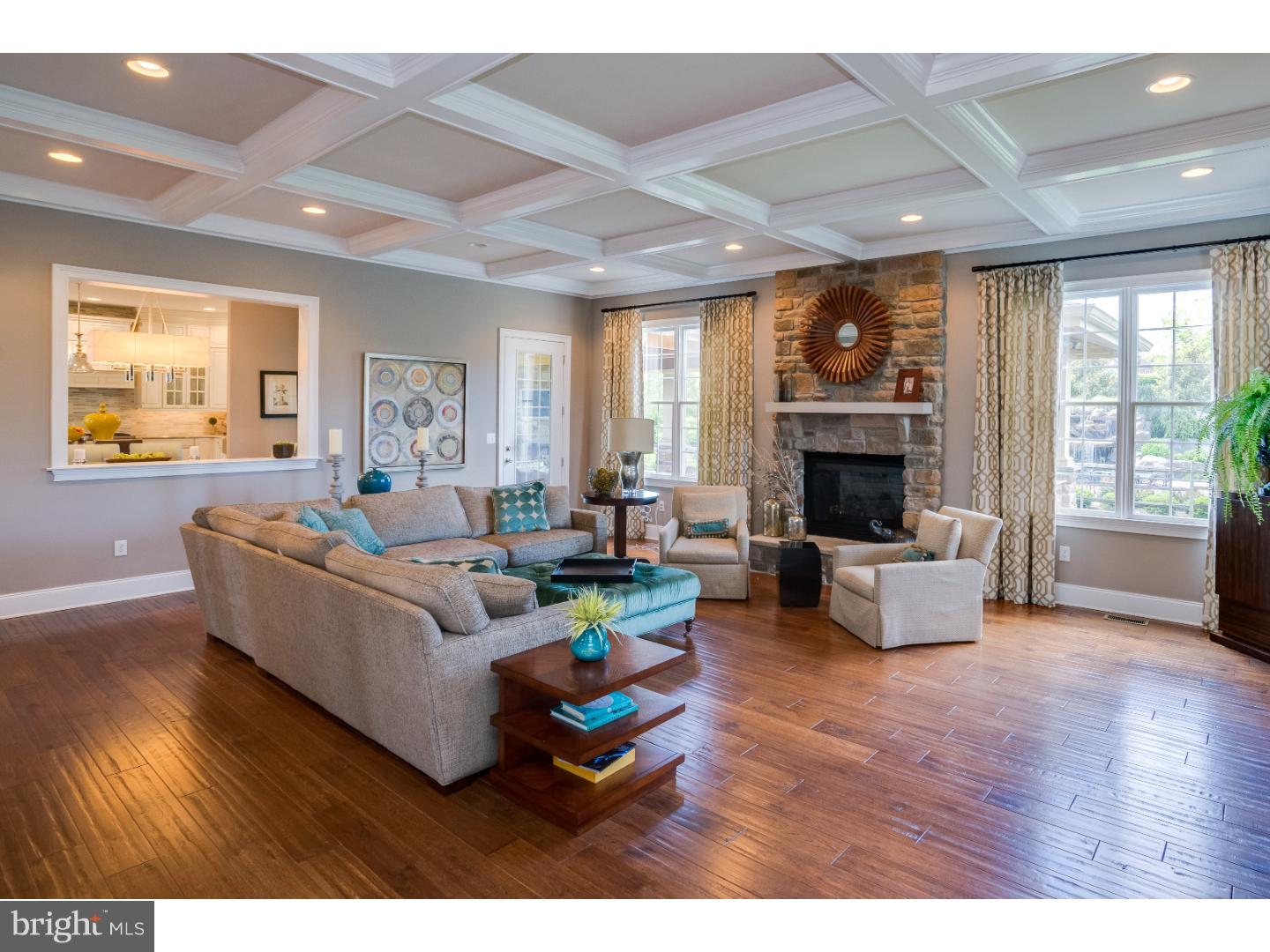 DUTCHESS FARM ESTS - Residential