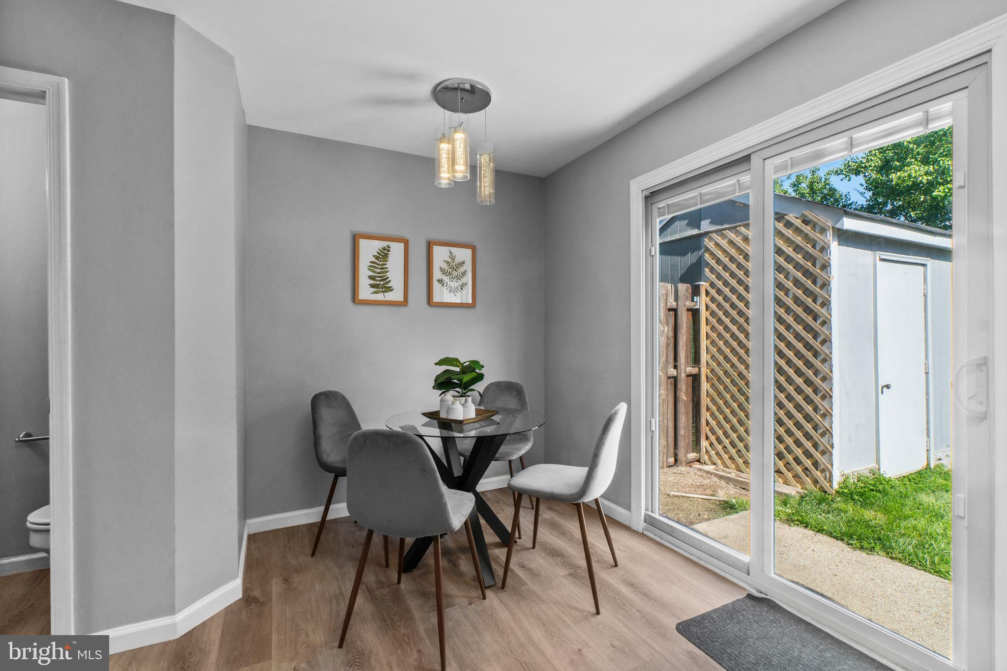 CLOVERLEAF TOWNHOUSES - Residential