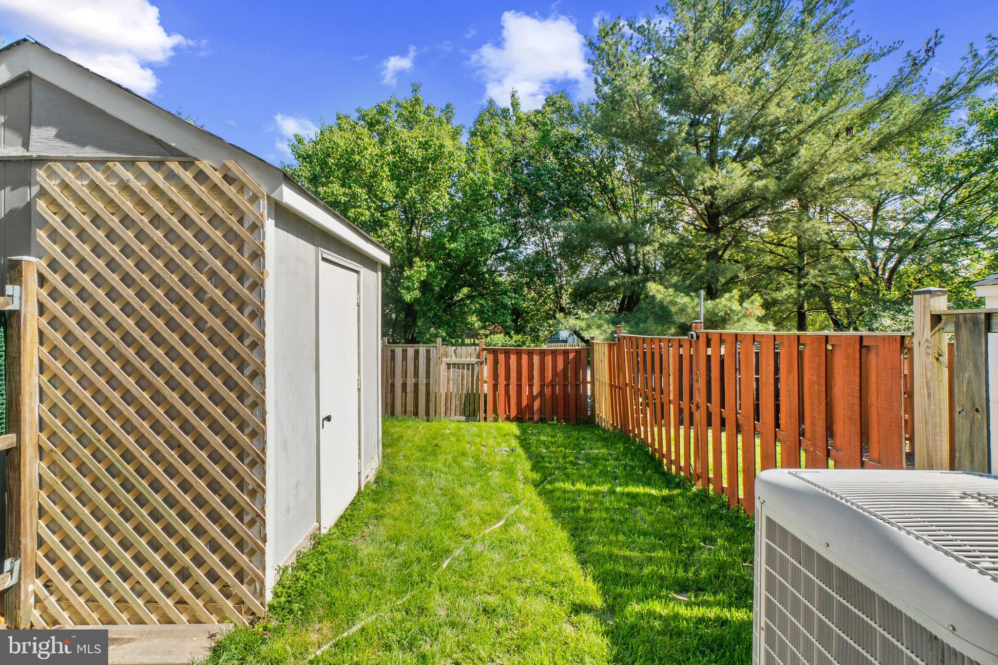 CLOVERLEAF TOWNHOUSES - Residential