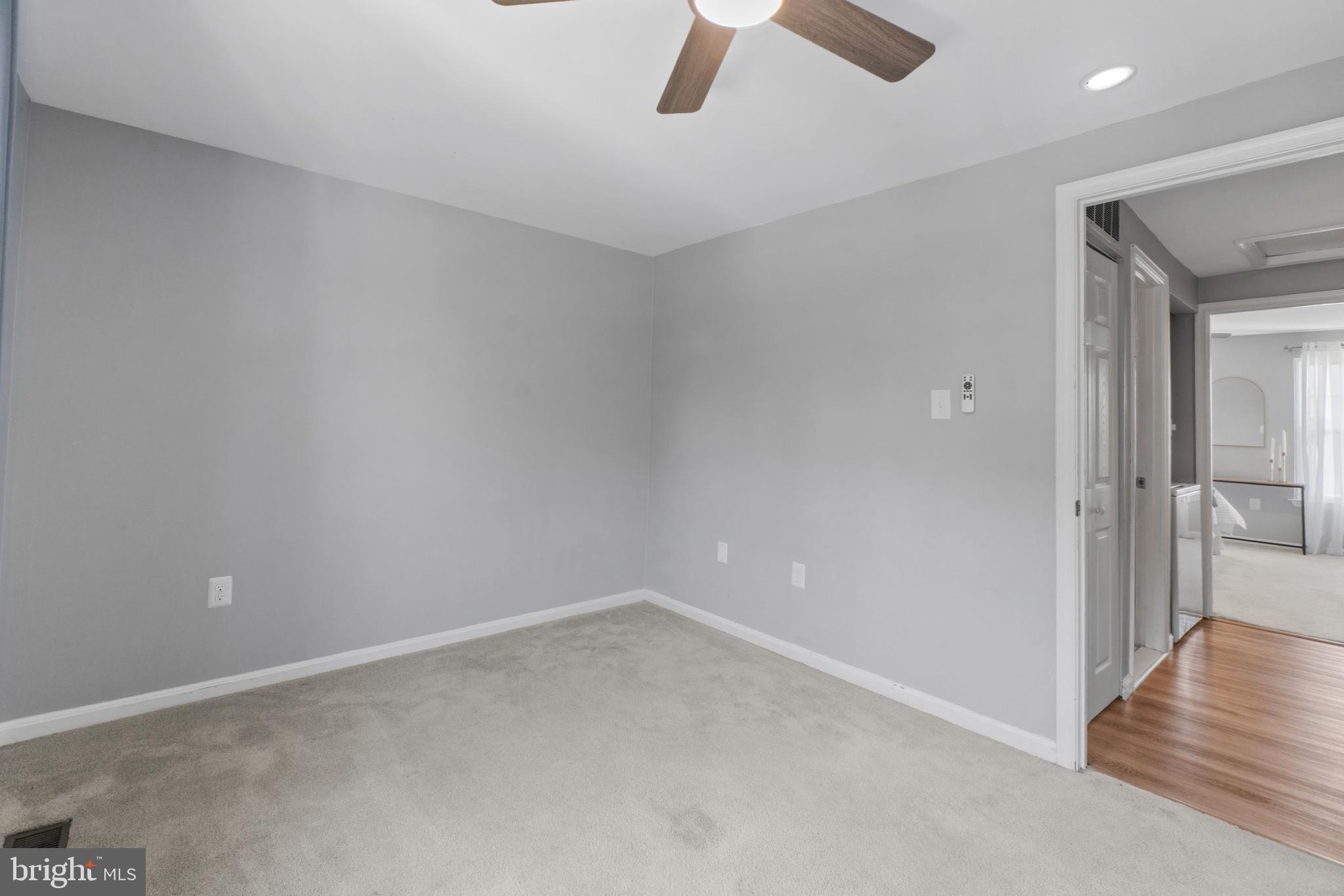 CLOVERLEAF TOWNHOUSES - Residential