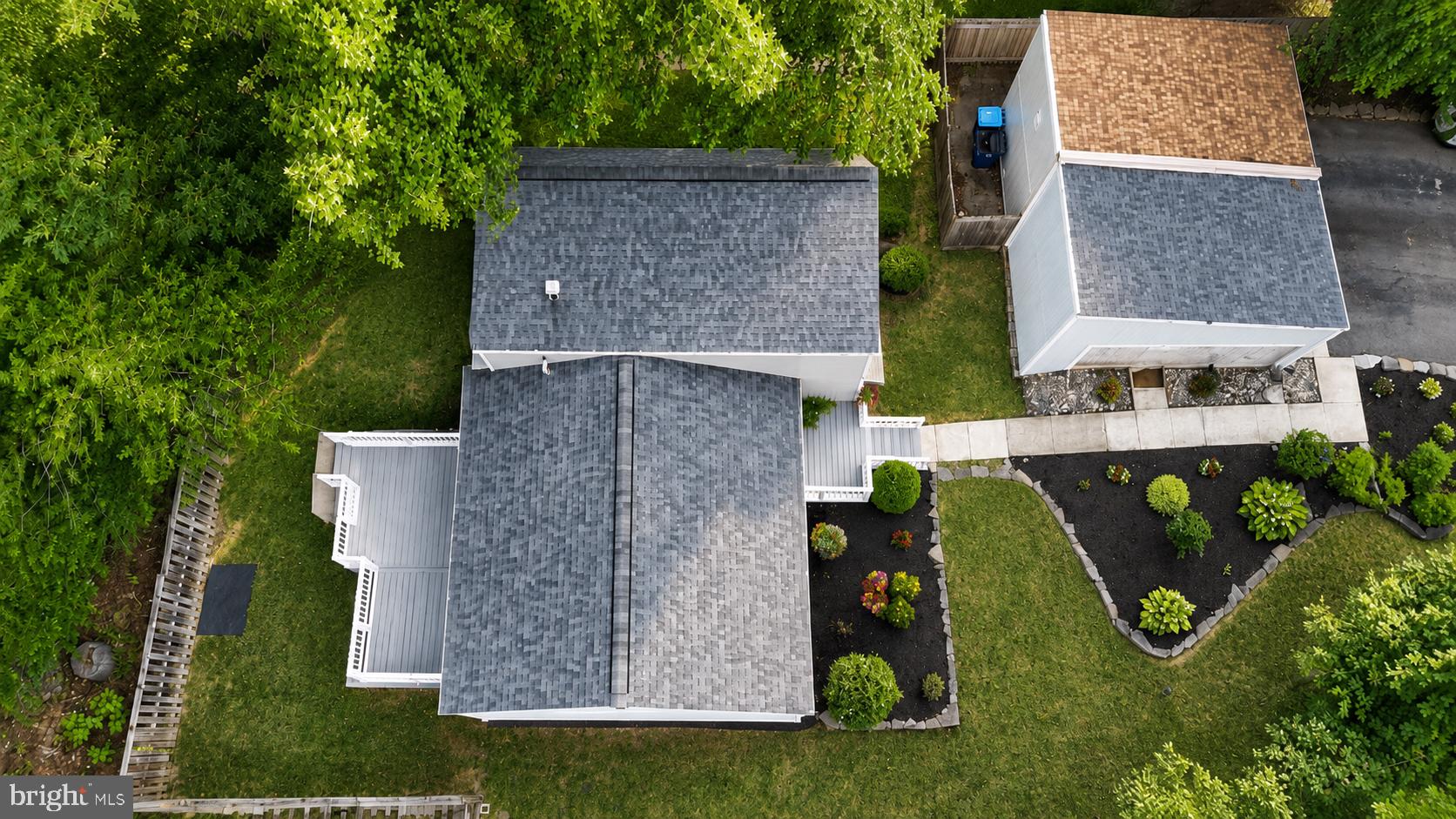 2240 SANIBEL DRIVE
