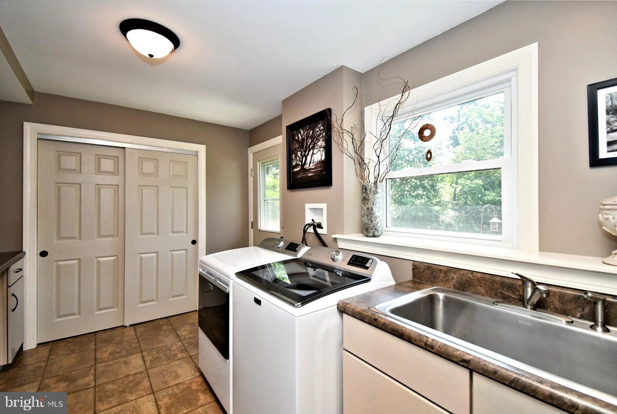 Harleysville, Pennsylvania 19438, United States, 4 Bedrooms Bedrooms, ,3 BathroomsBathrooms,Residential,Coming Soon,204358