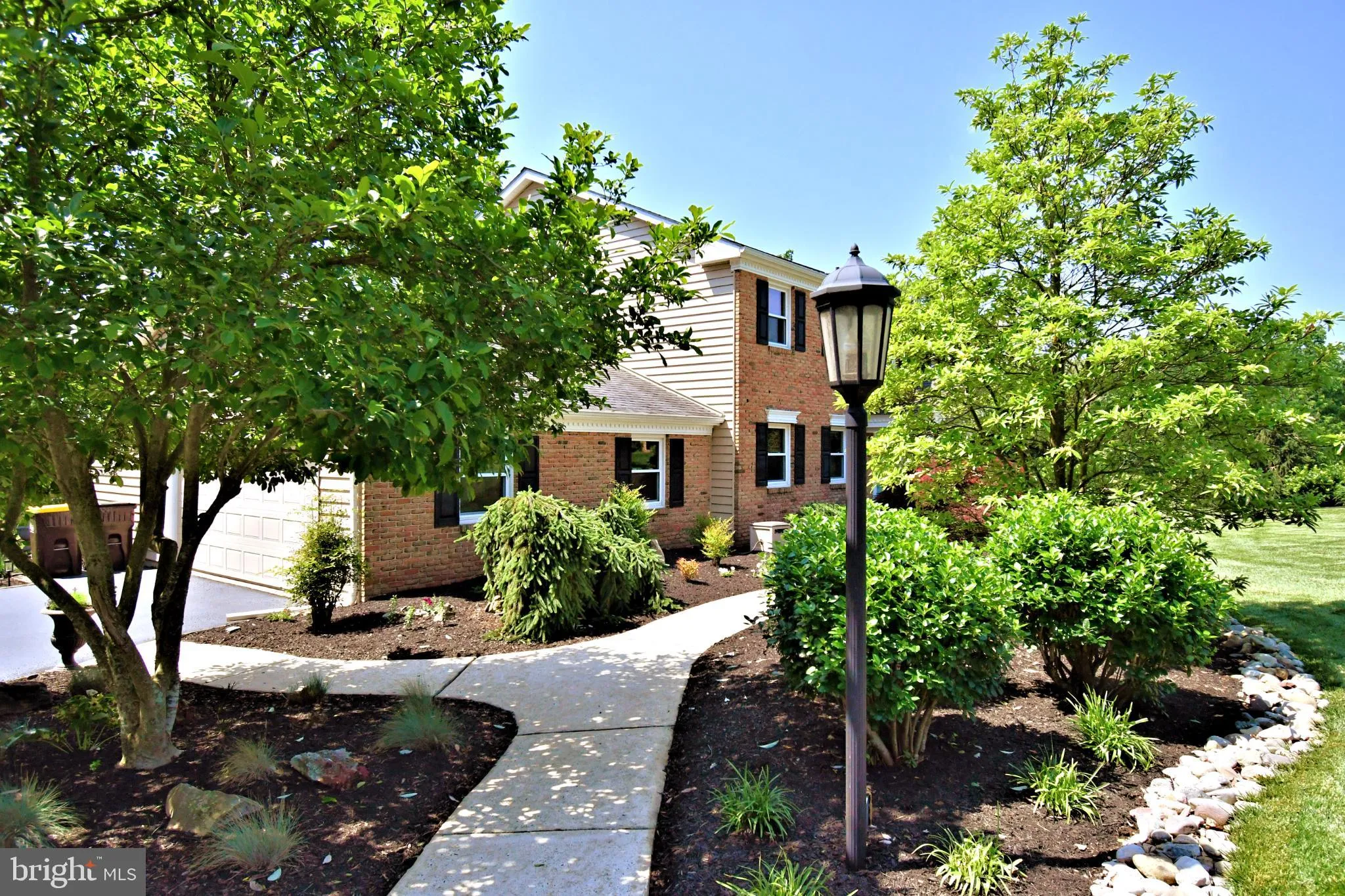 Harleysville, Pennsylvania 19438, United States, 4 Bedrooms Bedrooms, ,3 BathroomsBathrooms,Residential,Coming Soon,204358